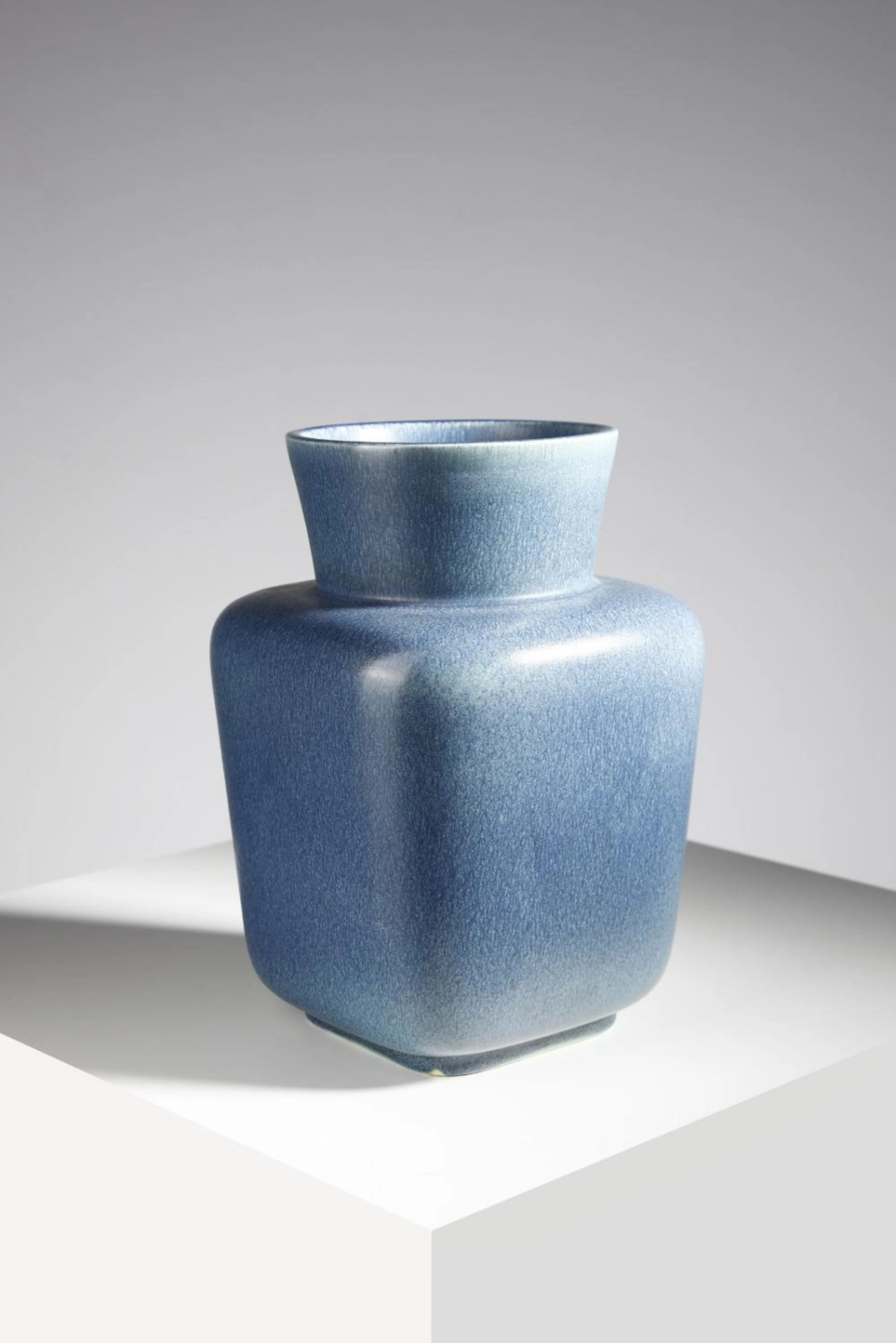 GARIBOLDI GIOVANNI (1908 - 1971) Vase for Ginori San Cristoforo