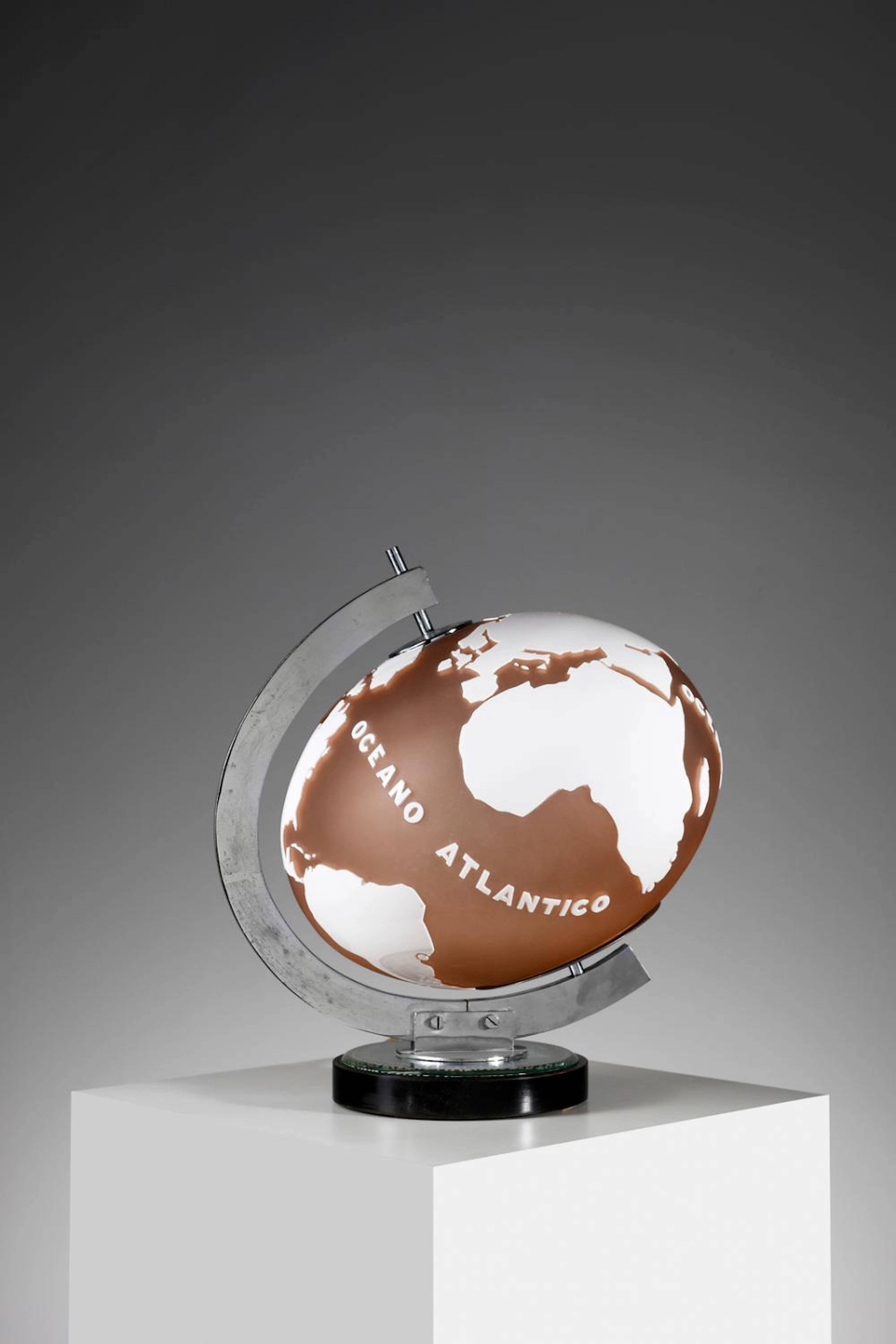 CHIESA PIETRO (1892 - 1948) Globe