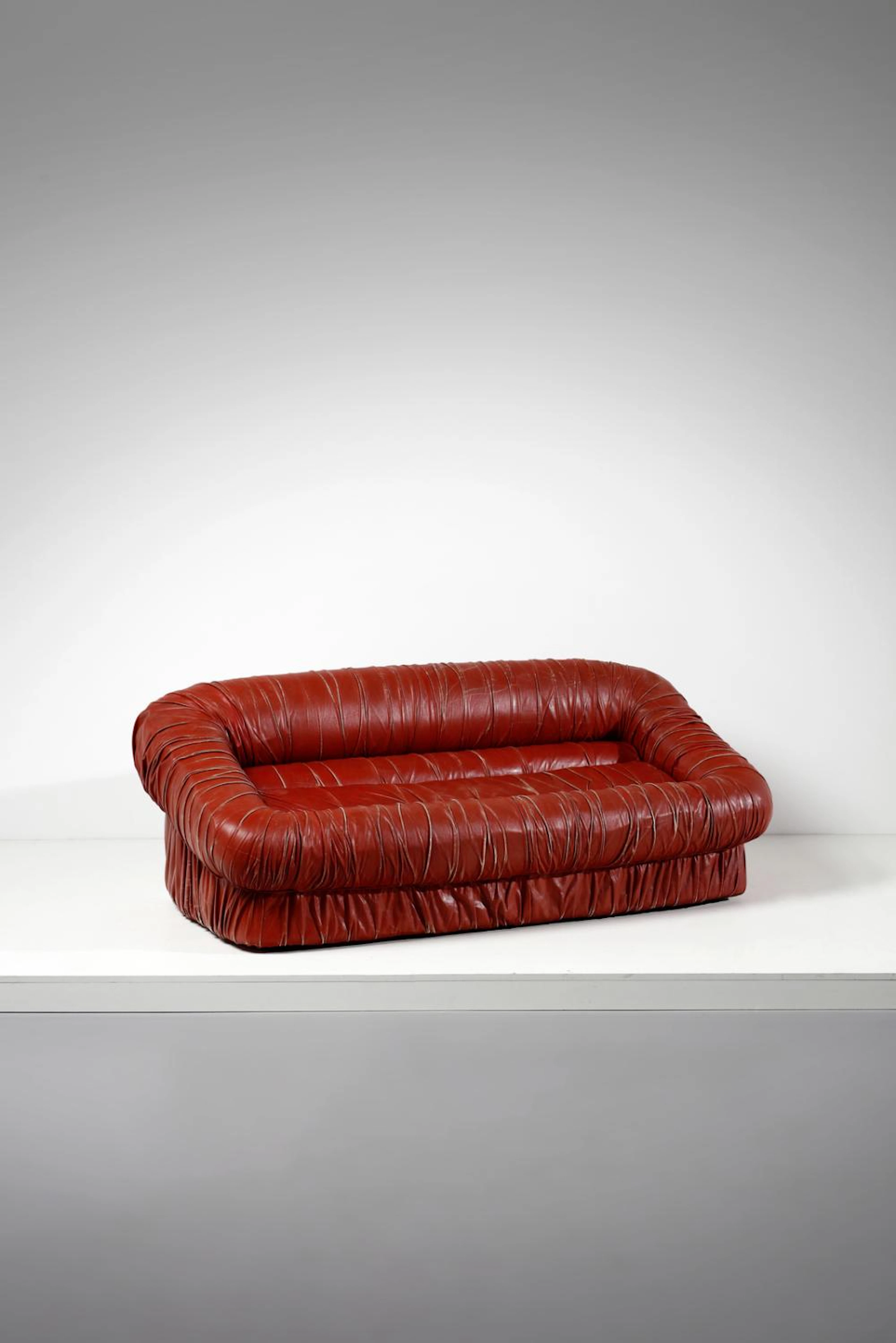 DE PAS , D'URBINO e LOMAZZI - Sofa for Dall'Oca, Italy