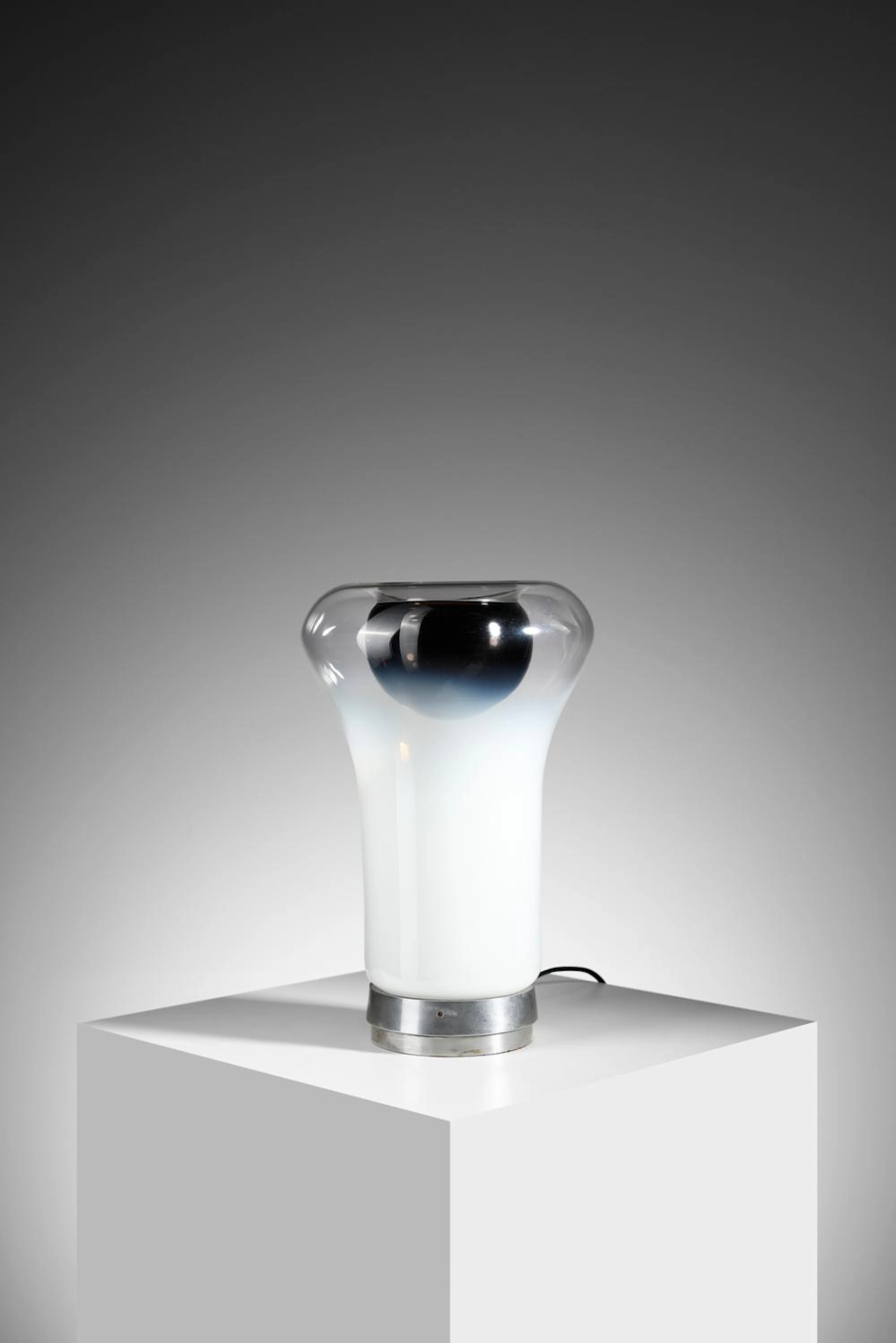 MANGIAROTTI ANGELO (1921 - 2012) - Saffo table lamp for Artemide, Mila
