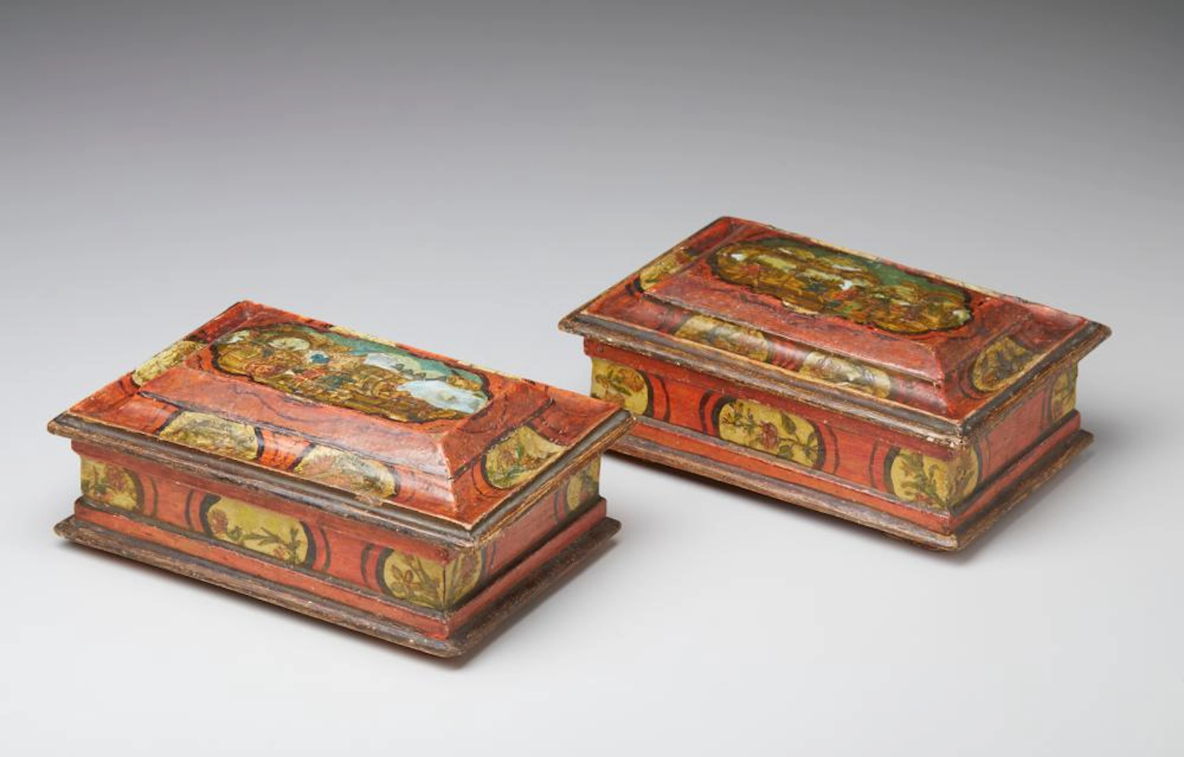 MANIFATTURA VENETA DEL XVIII-XIX SECOLO A pair of wooden...