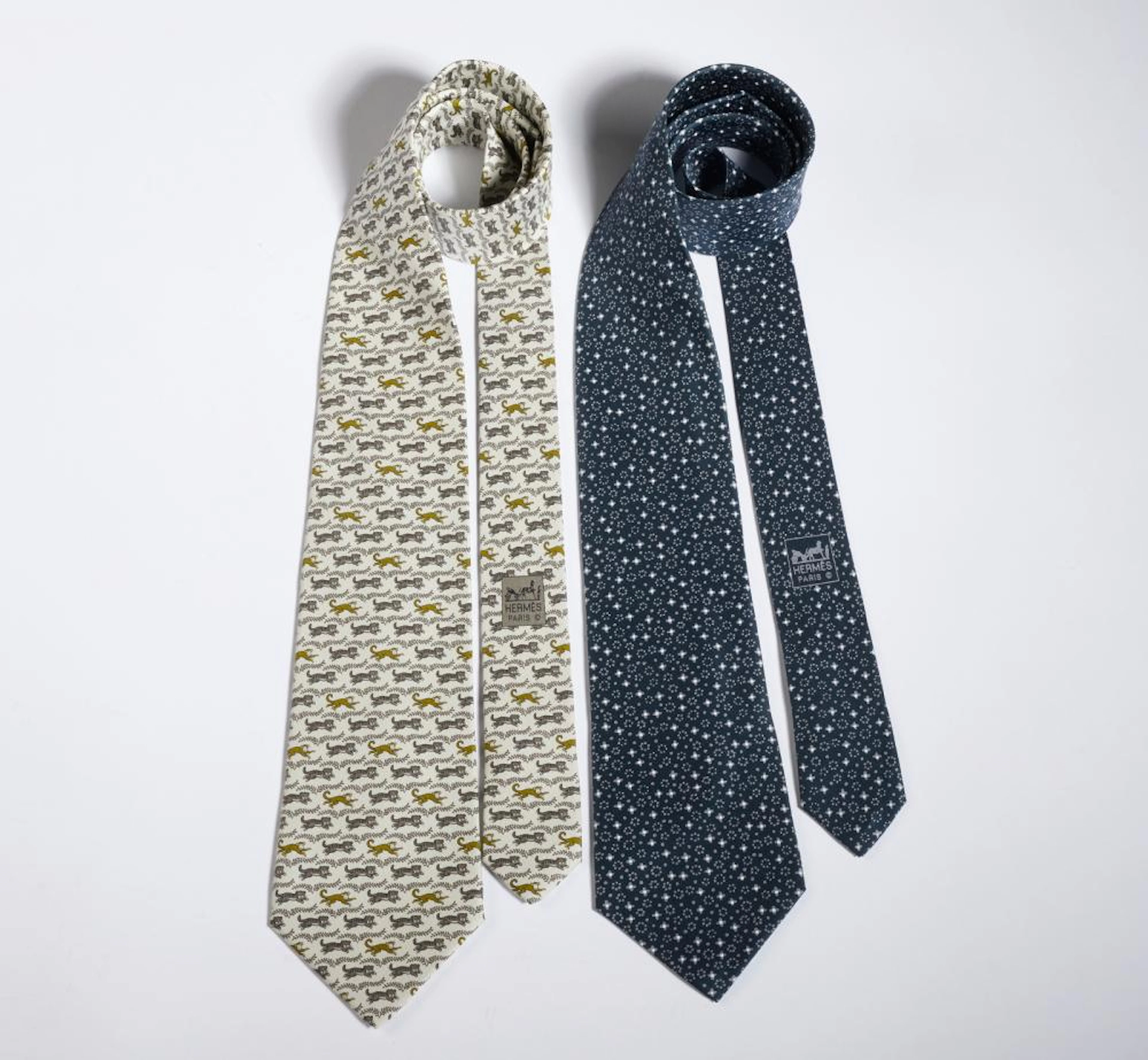 HERMES - Lot of two ties.