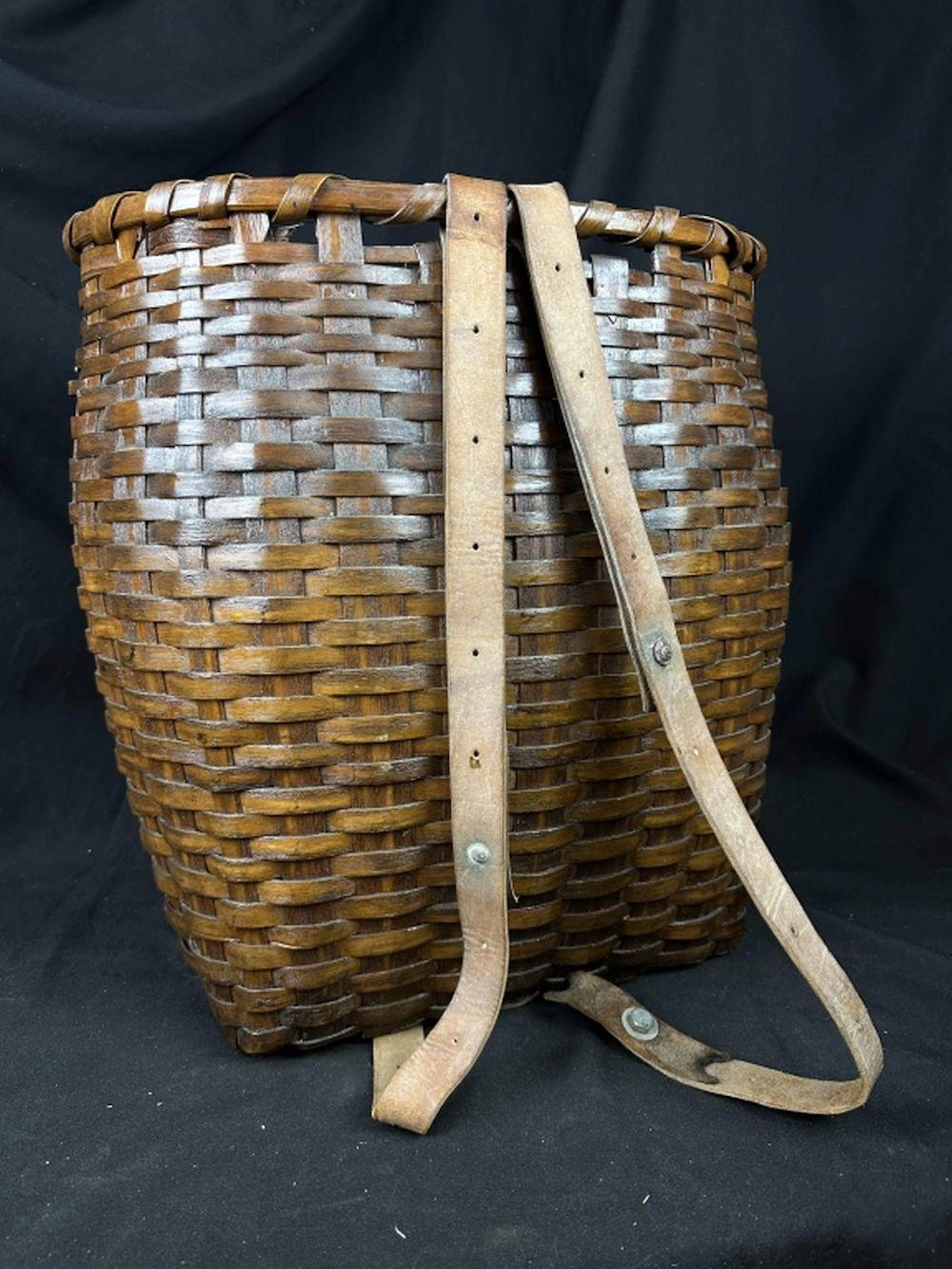 1900 Antique Adirondack Pack Basket w/ Straps