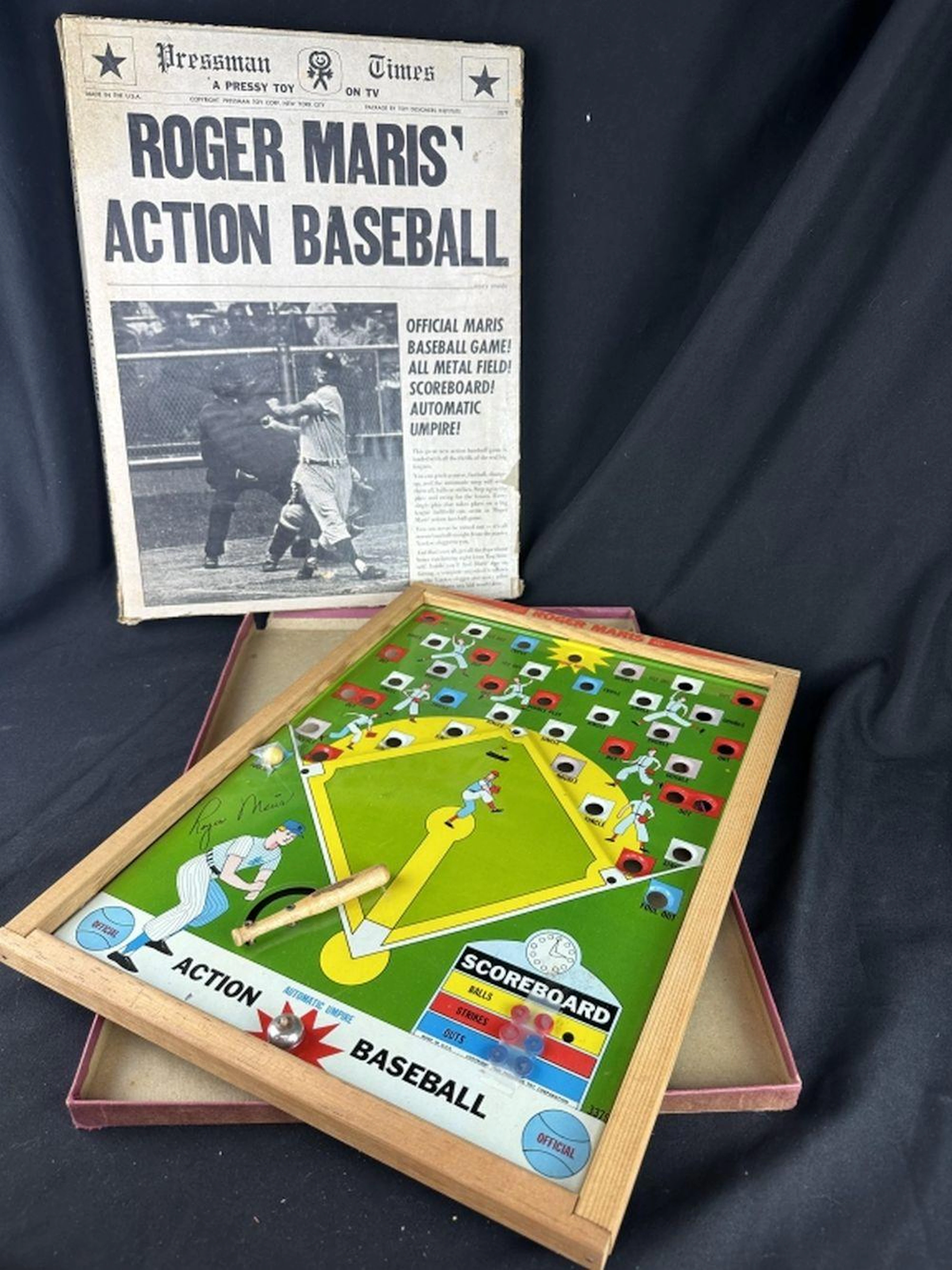 Roger Maris Action Baseball Game '62 w OriginalBox