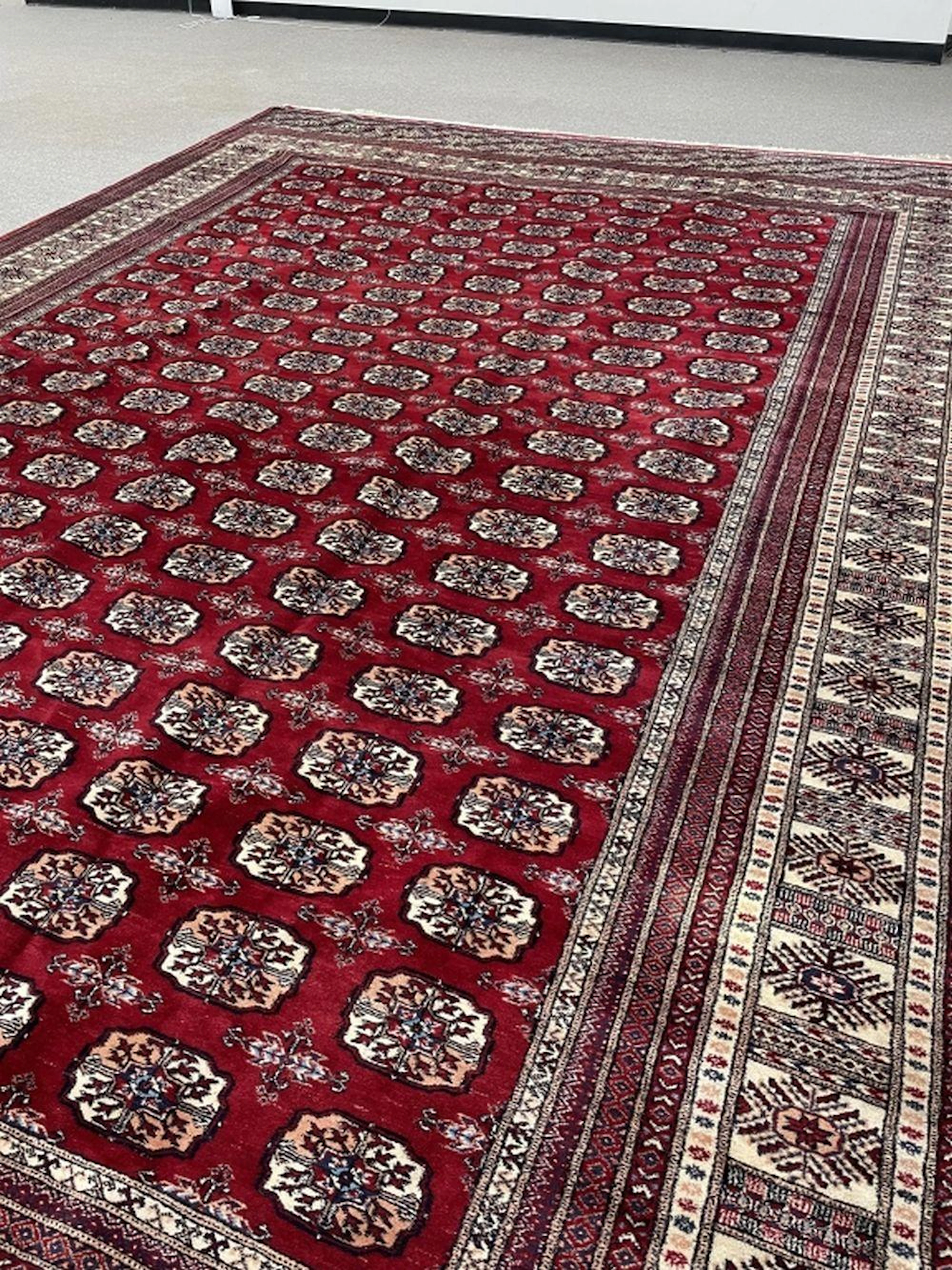 Deep Red Bokhara Handmade Oriental Carpet 11'x16'6