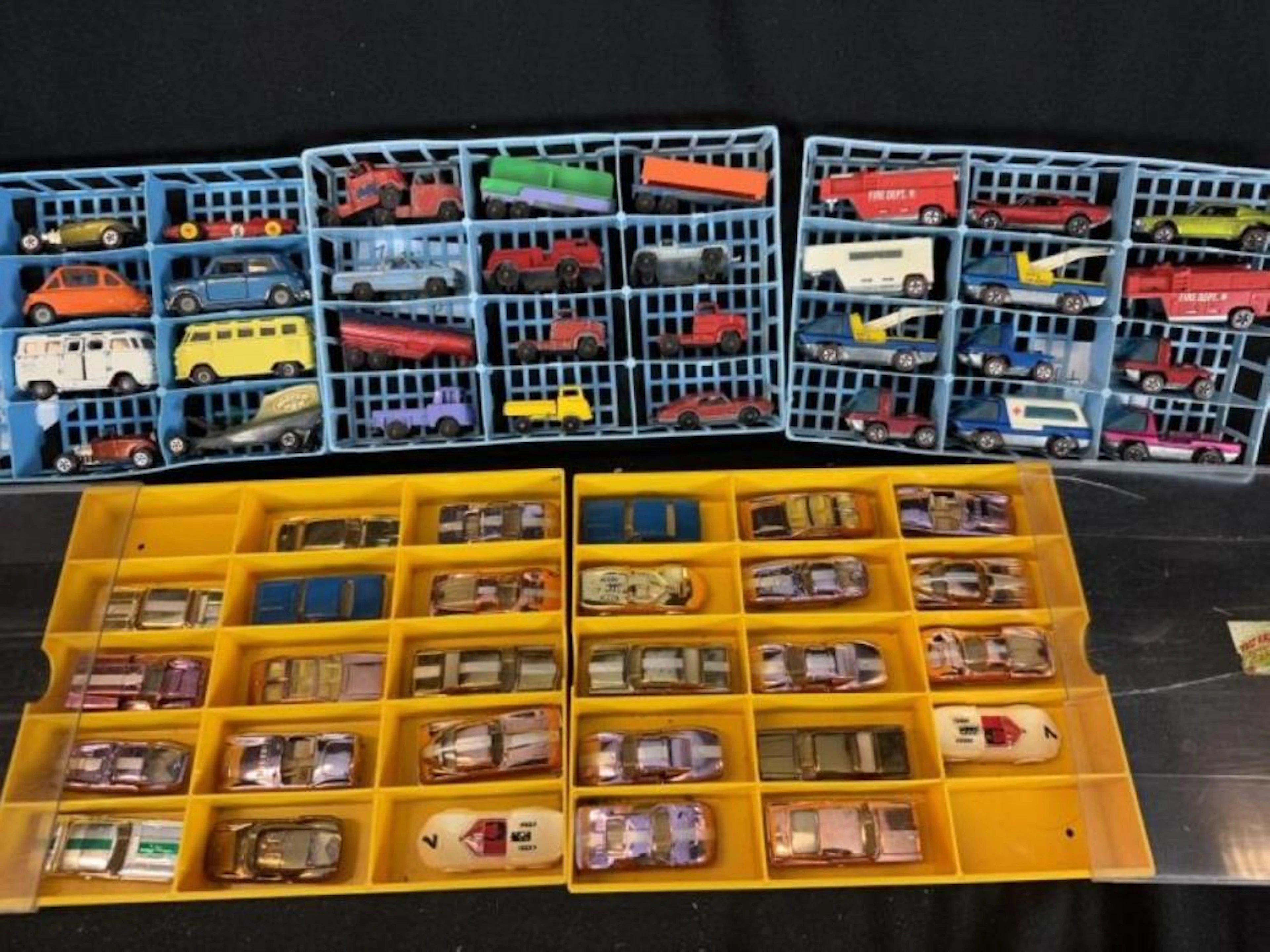 90pcs. Vintage Toy Cars Hotwheels, Tootsie Toy +