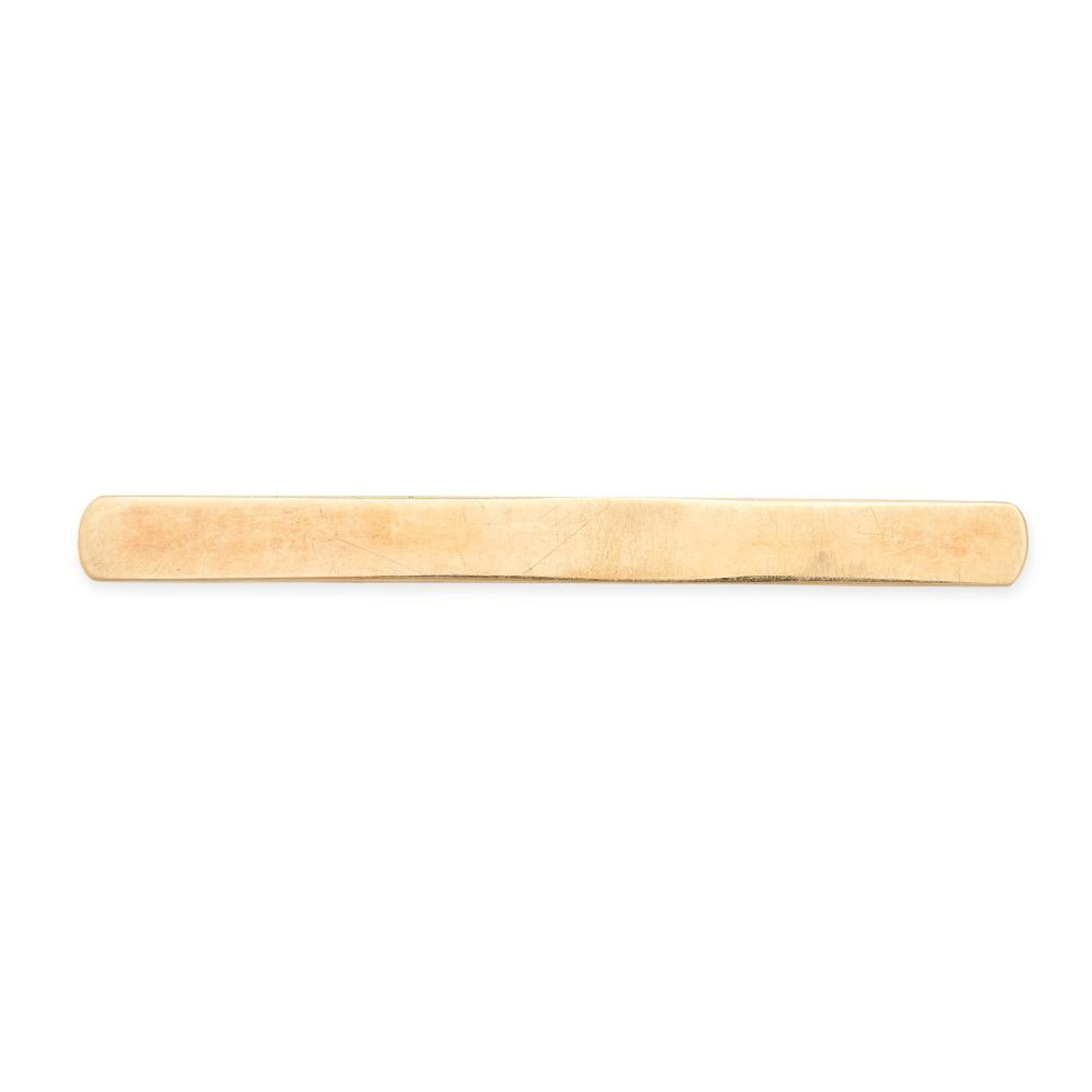TWO COLLAR STIFFENERS in in 9ct yellow gold