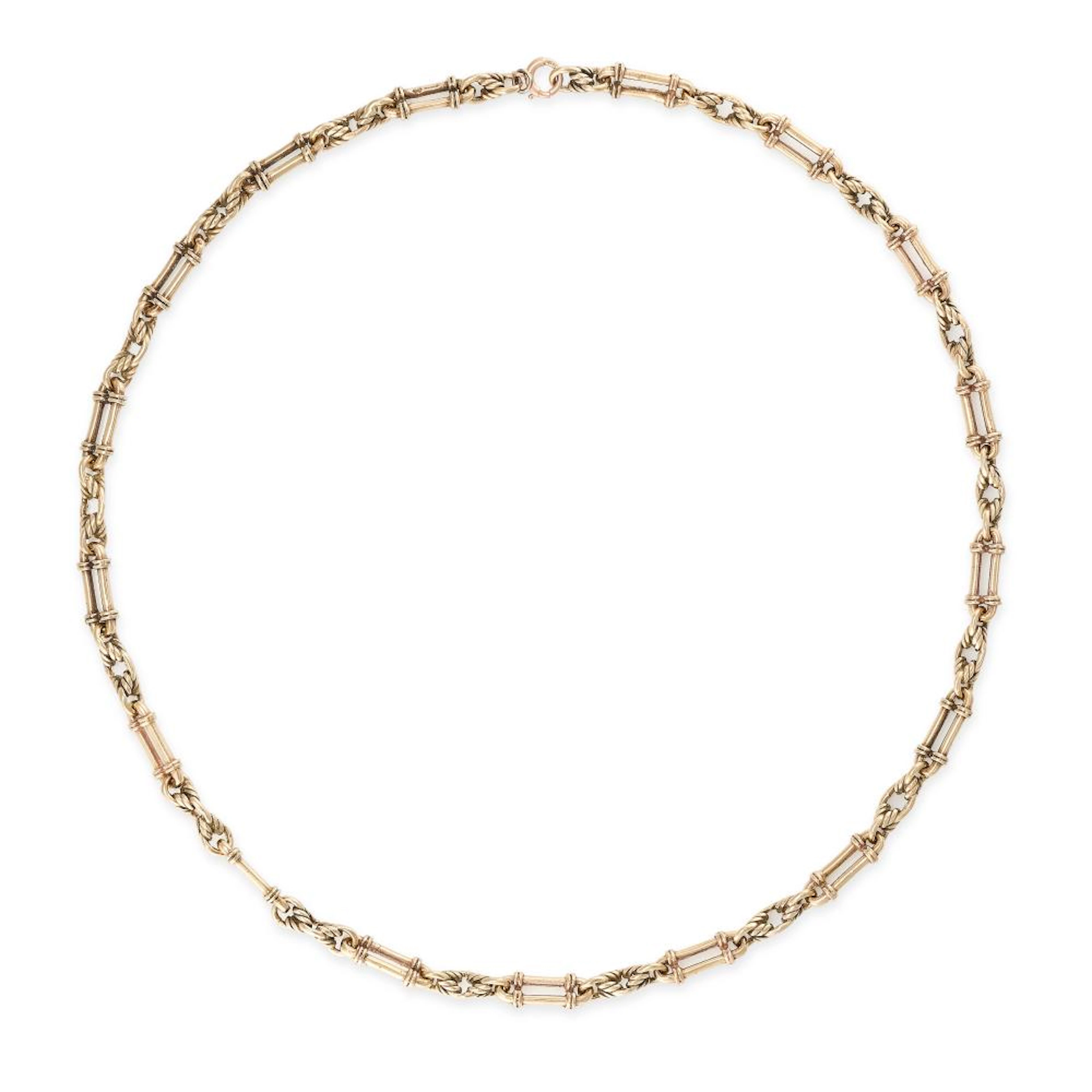 AN ANTIQUE GOLD FANCY LINK CHAIN NECKLACE in 9ct and 15ct yellow gold
