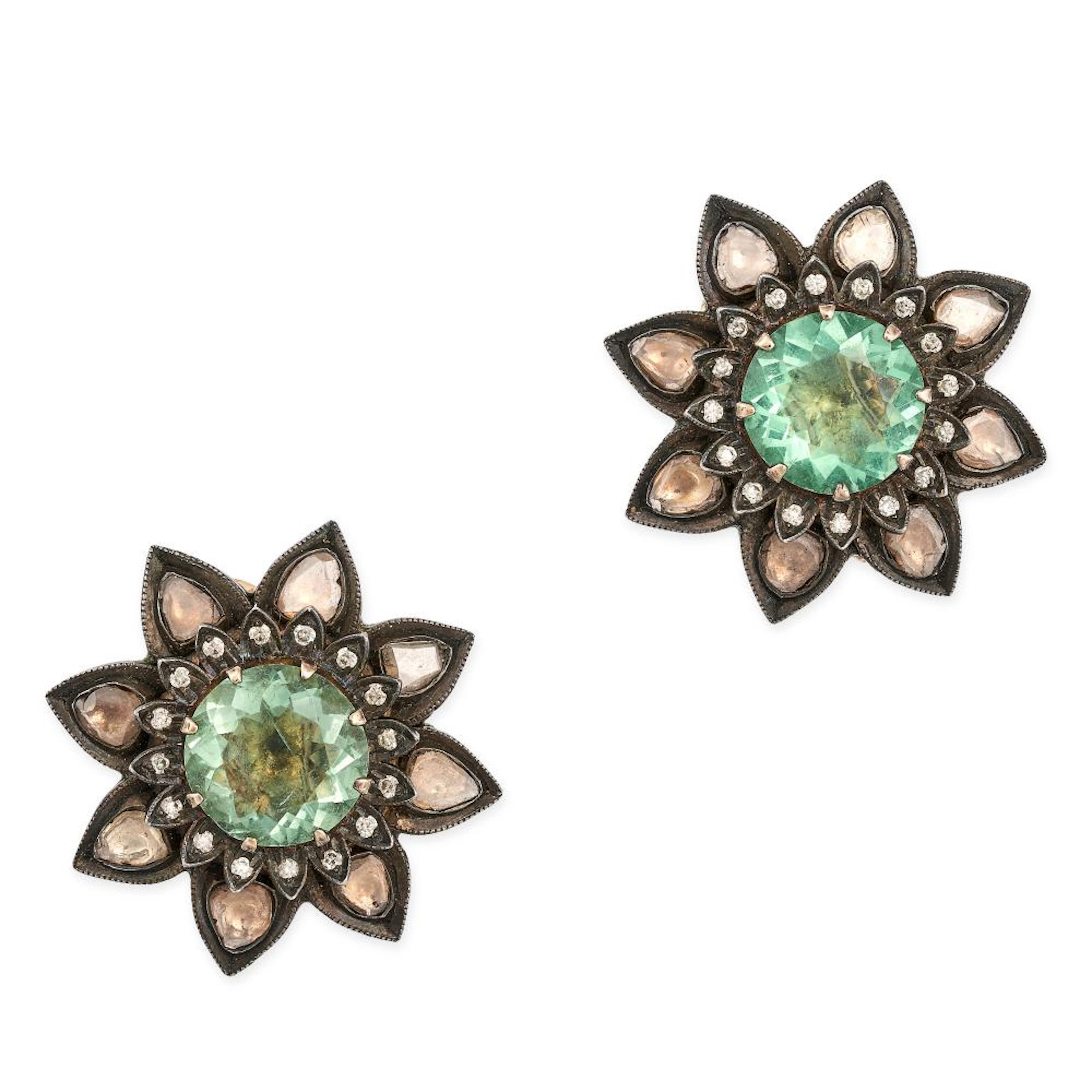 A PAIR OF DIAMOND AND GREEN FLUORITE CLIP EARRINGS in yellow gold and silver