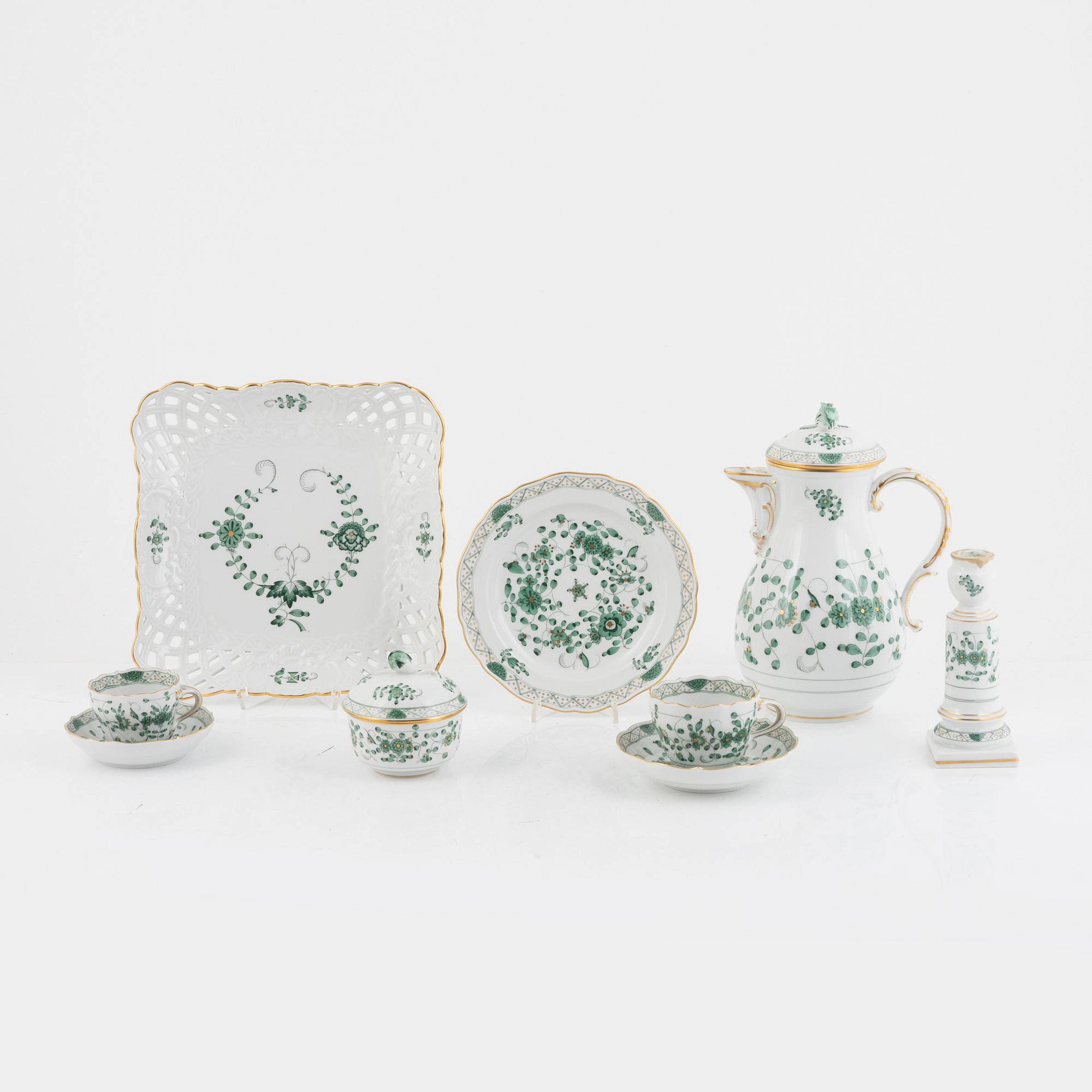 A 40-piece porcelain coffee service, "Indische Malerei Grün", Meissen, Germany.