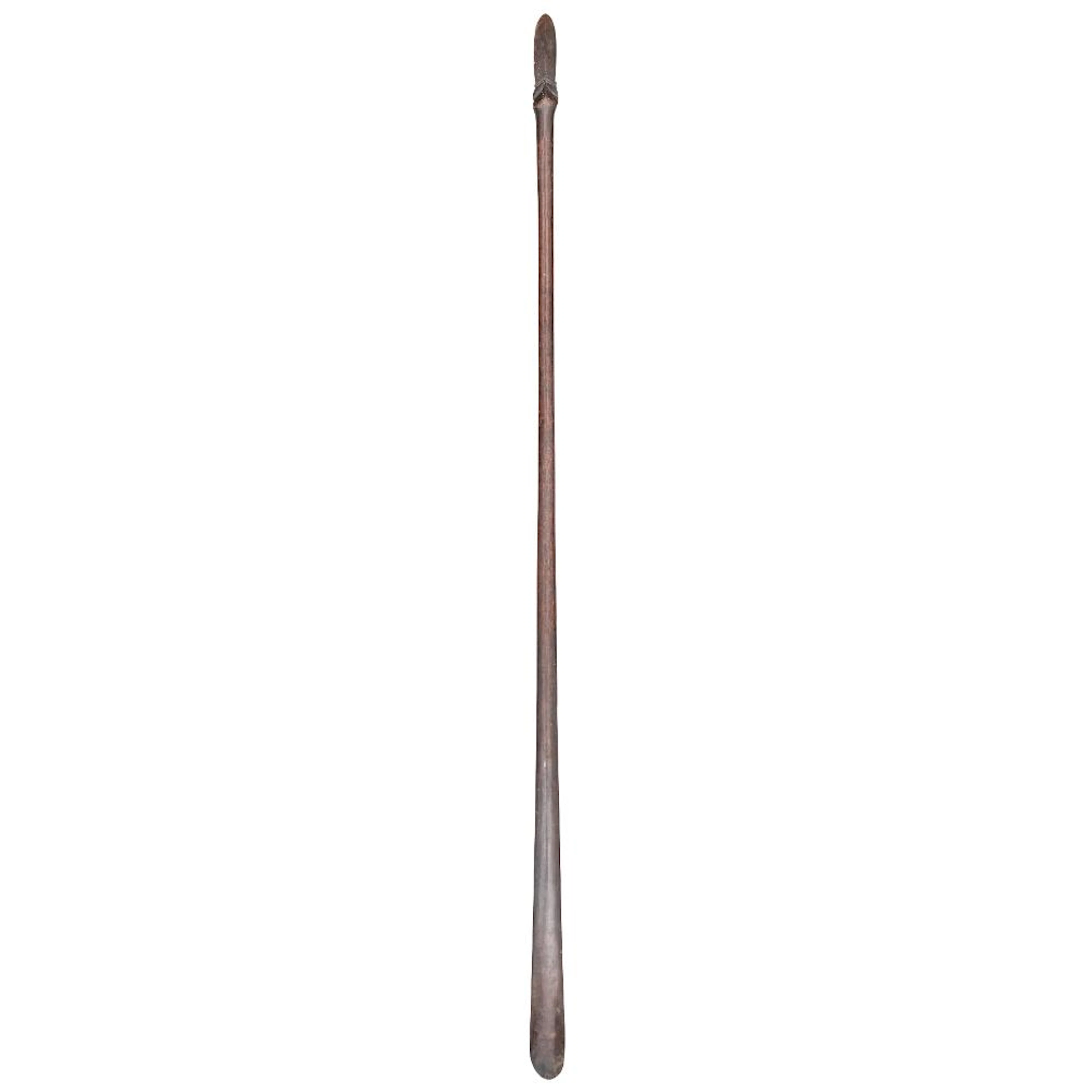 A RARE MAORI FIGHTING STICK OR QUARTER STAFF (TAIAHA OR HANI), 19TH CENTURY
