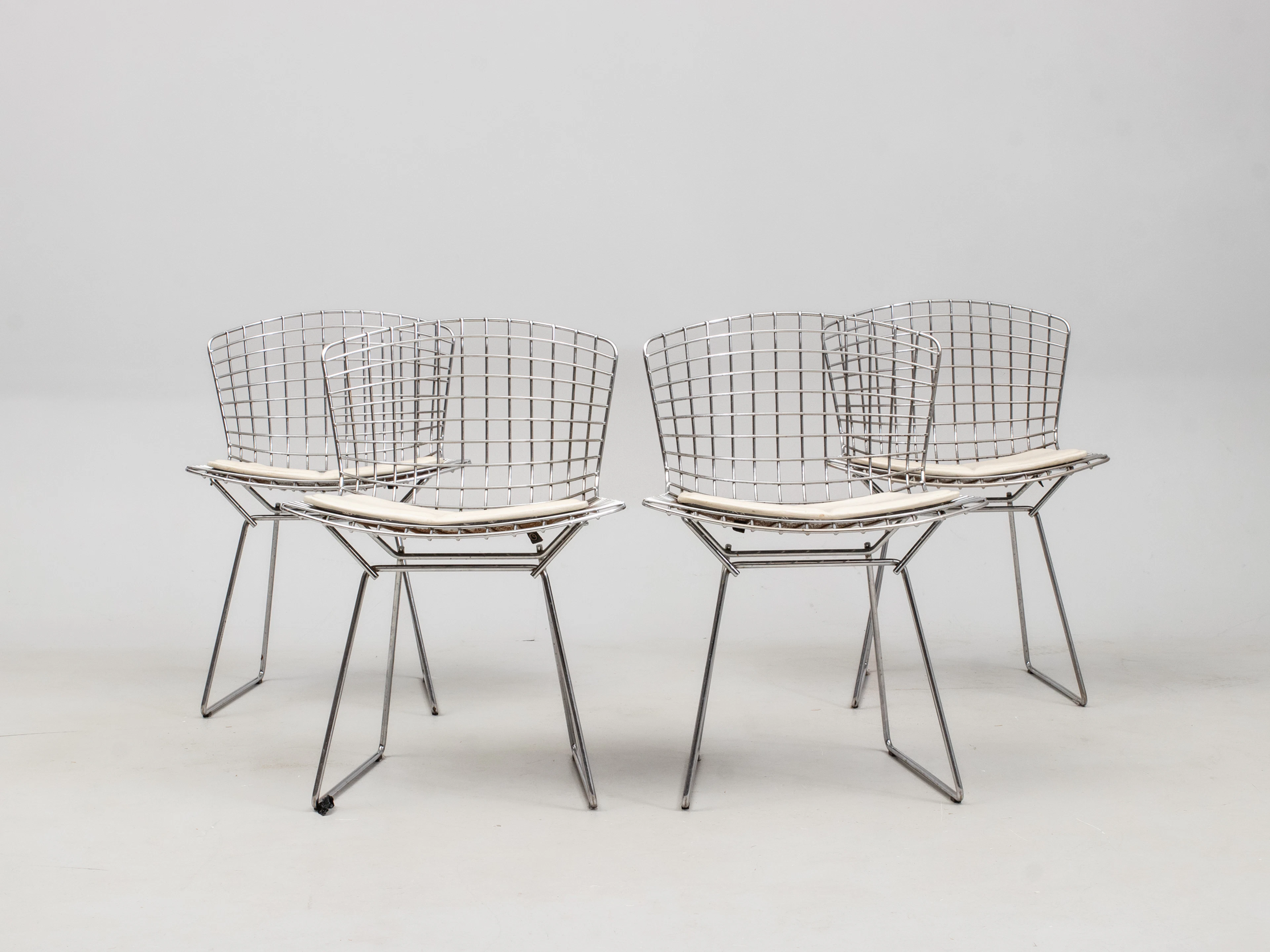HARRY BERTOIA (1915-1978), 4 st stolar "BERTOIA SIDE CHAIR", knoll