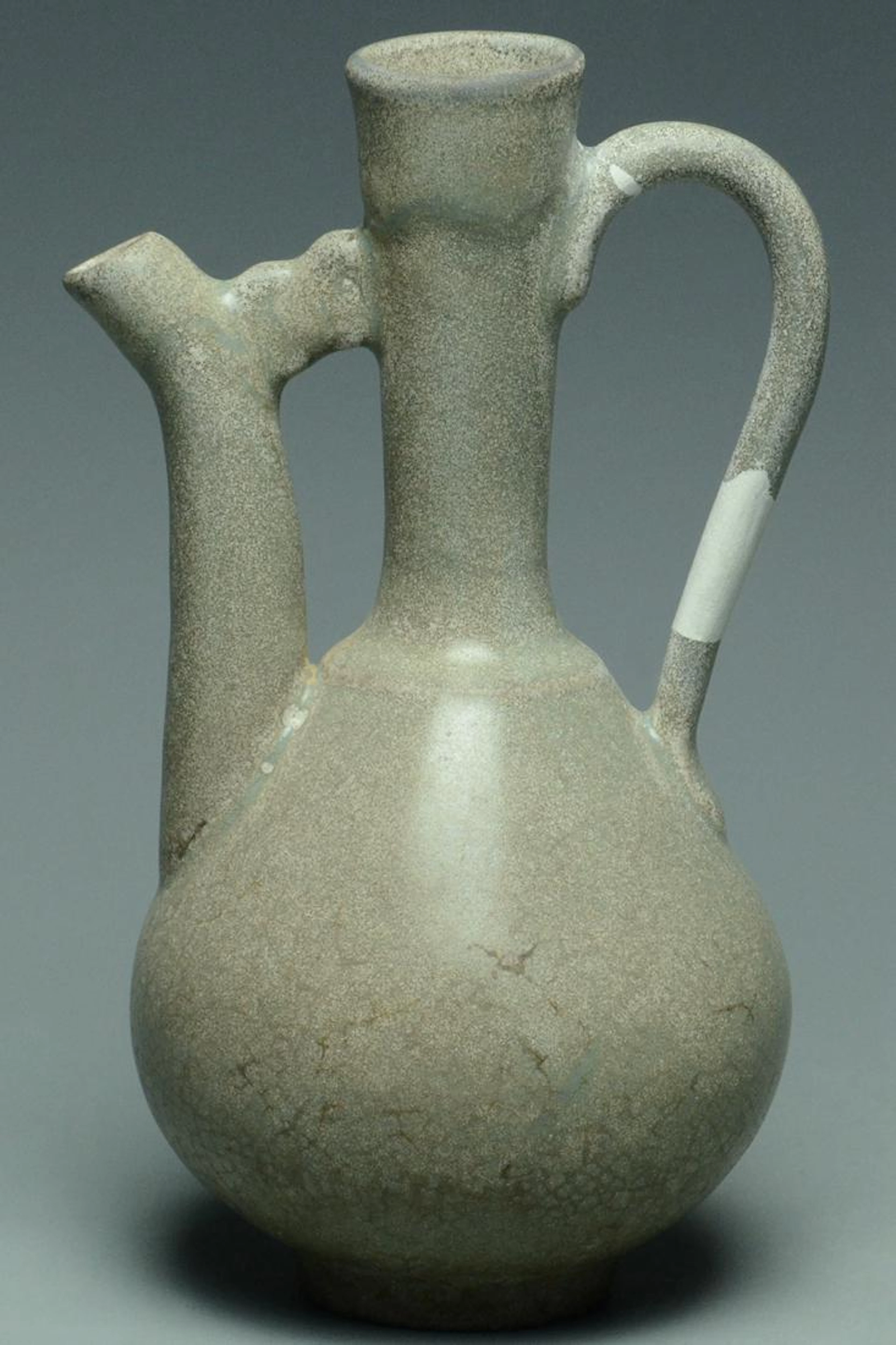A ru guanyao ewer