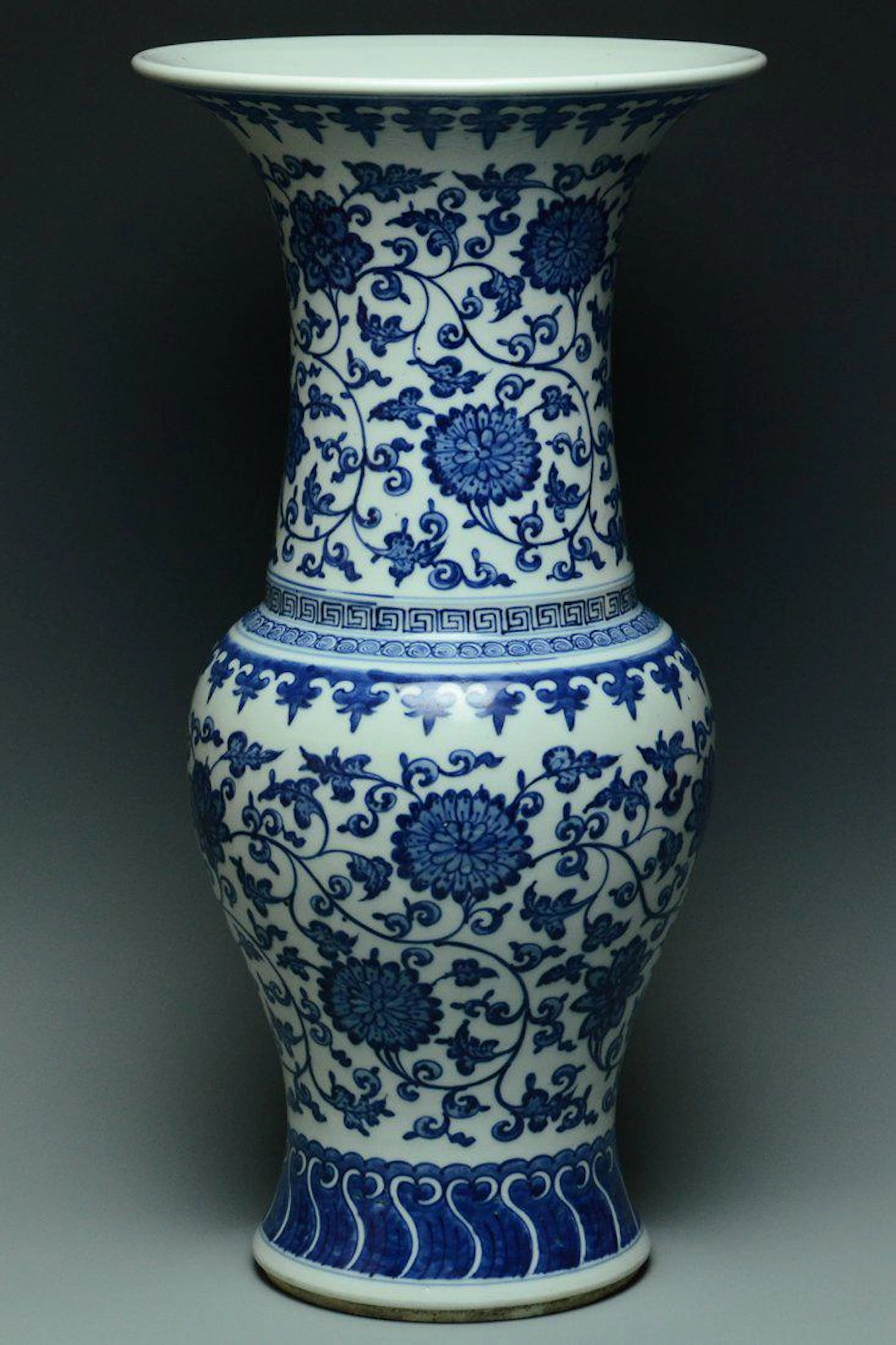 A qing dynasty blue and white porcelain vase