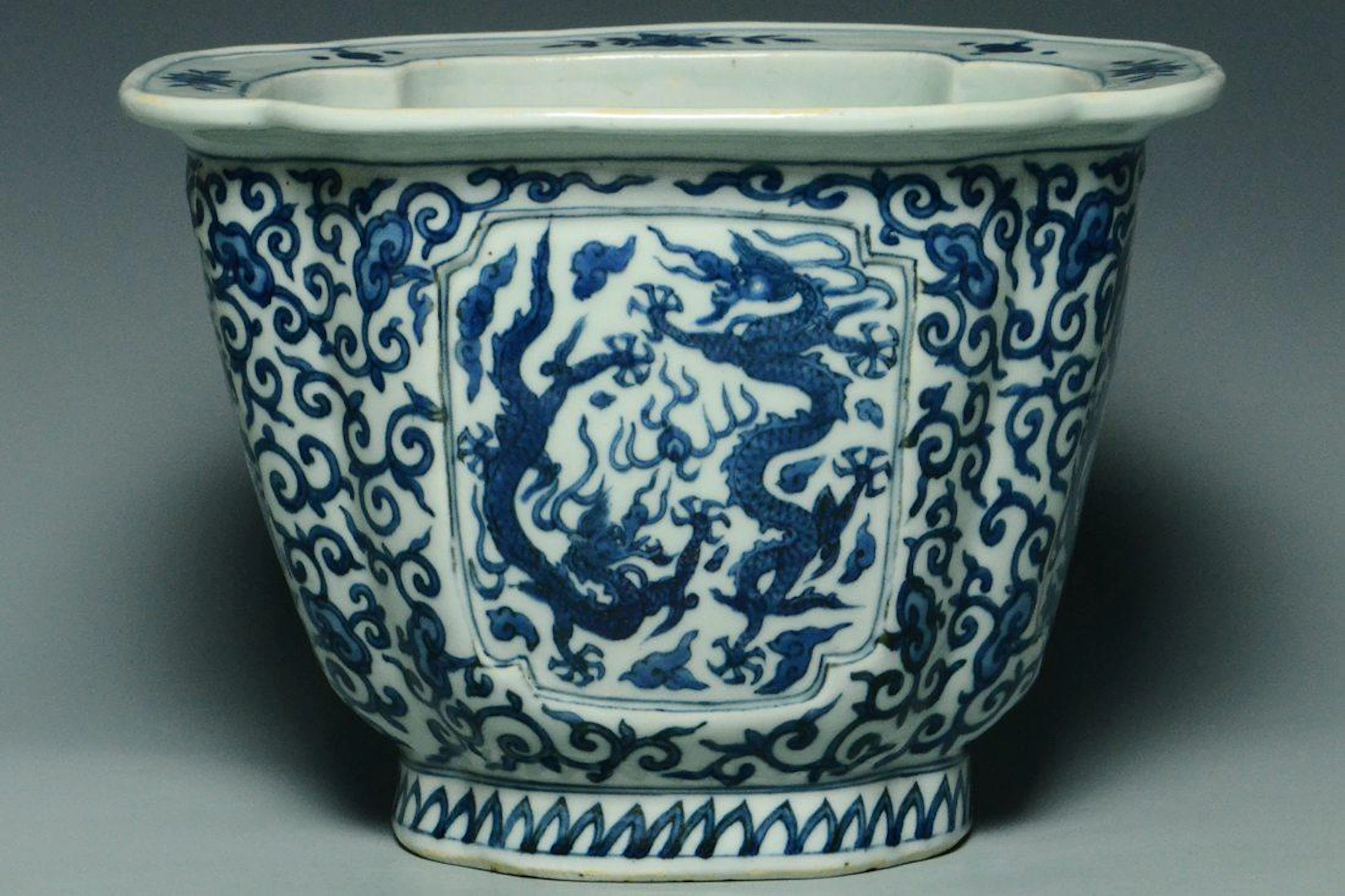 A ming dragon planter wanli mark and period