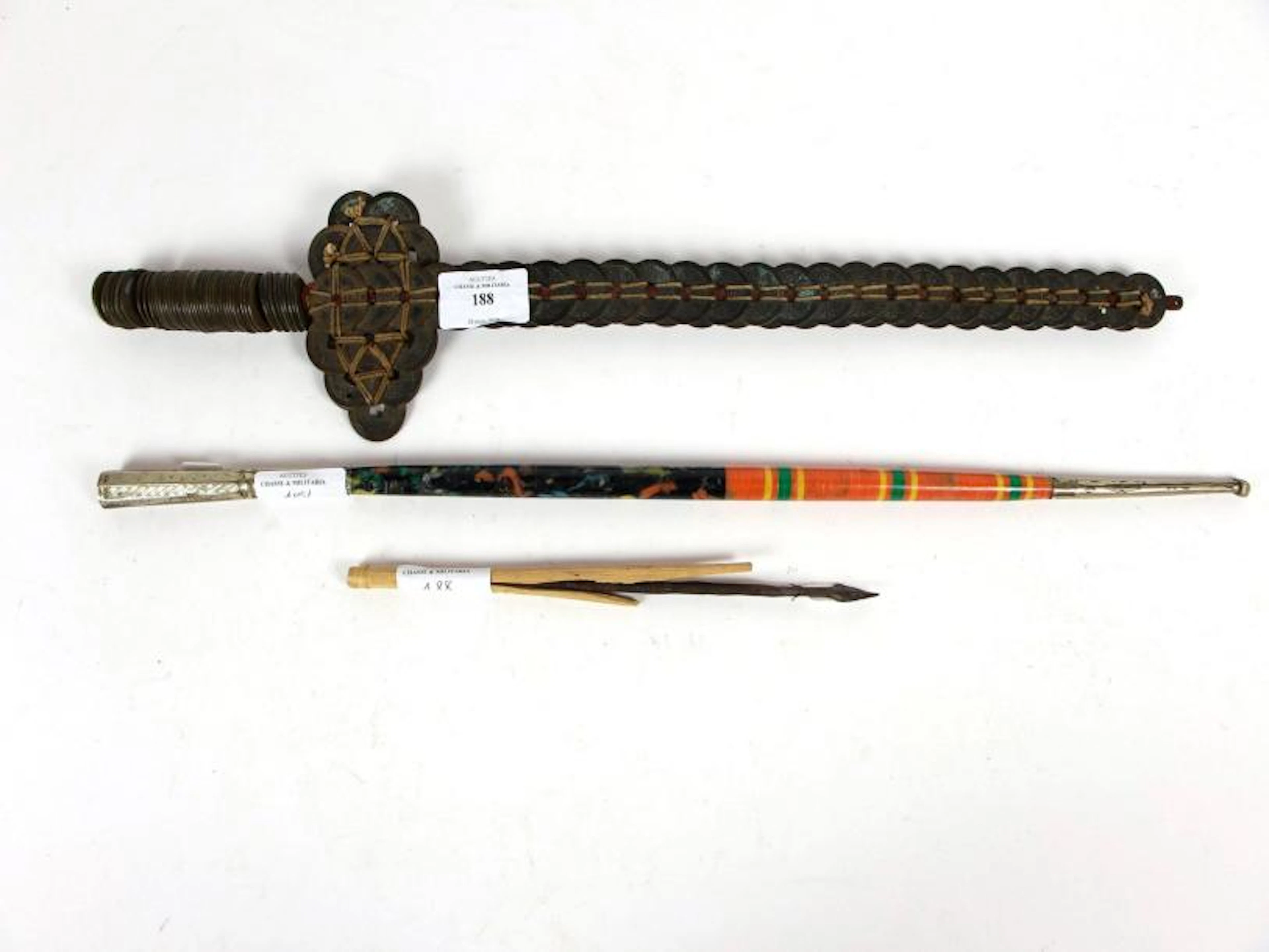 Lot de 3 pièces : sabre chinois fabriqué…