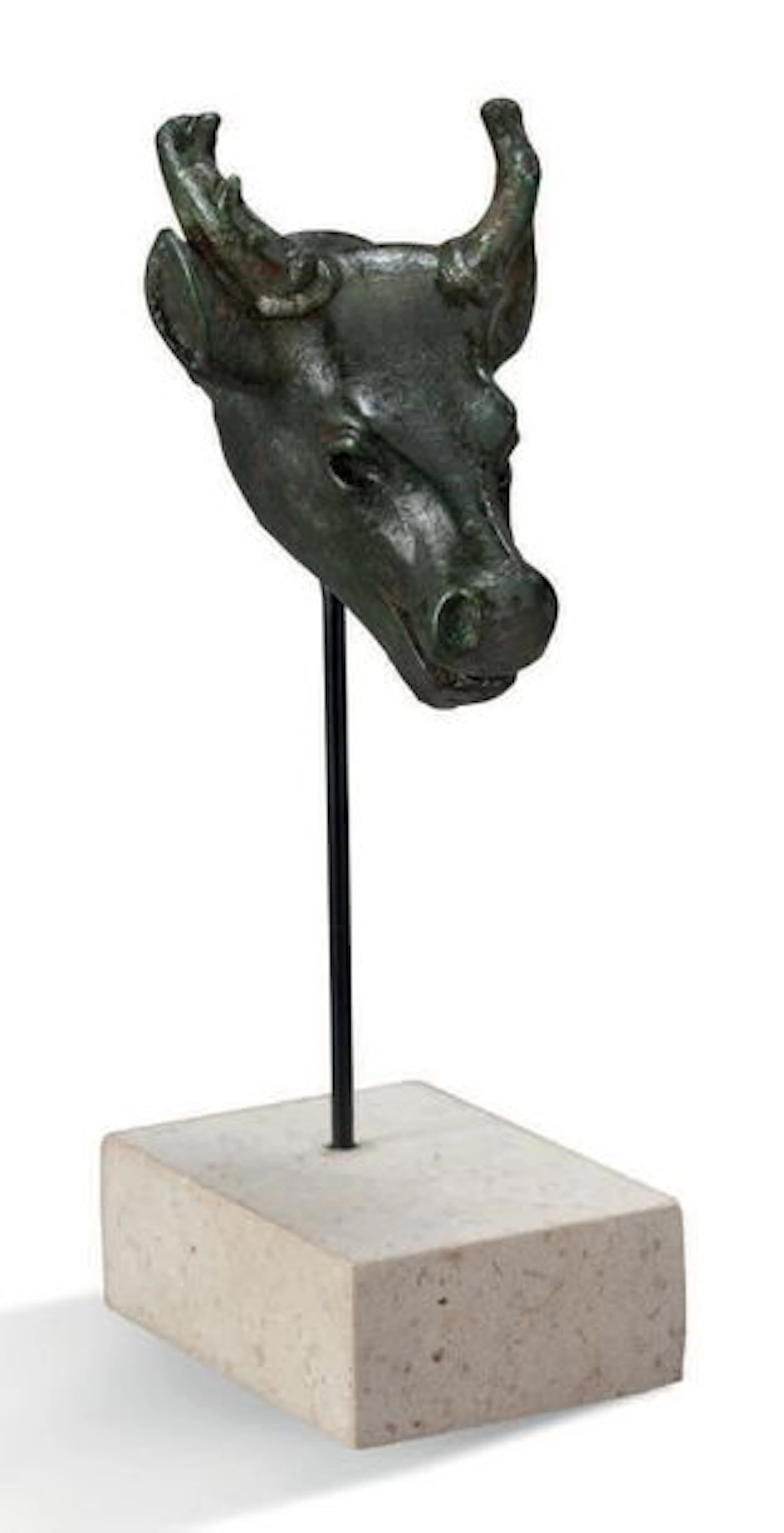 TÊTE DE CERVIDÉ. GAULE, ART GALLO-ROMAIN,…