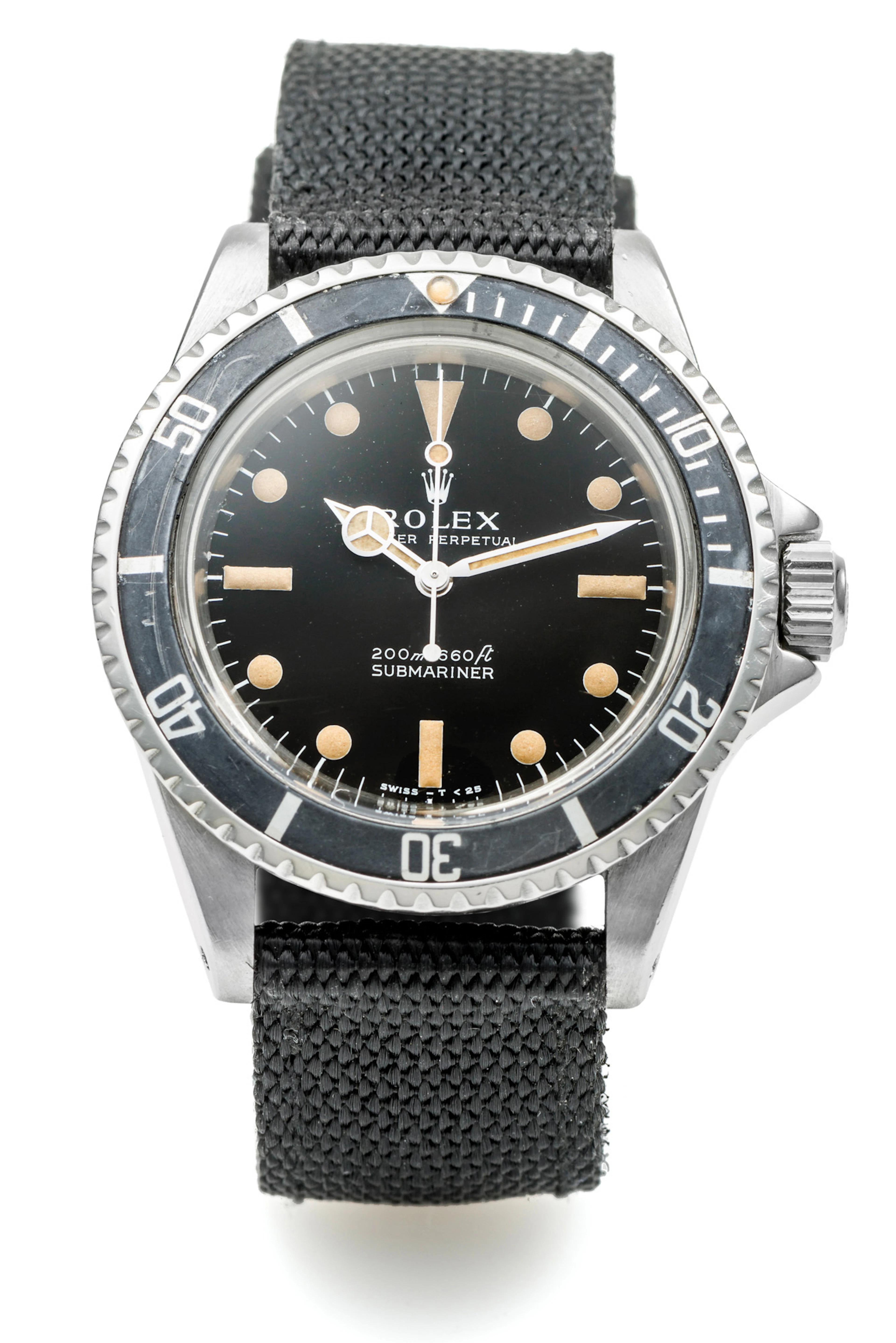 ROLEX, REF. 5513, SUBMARINER METER FIRST