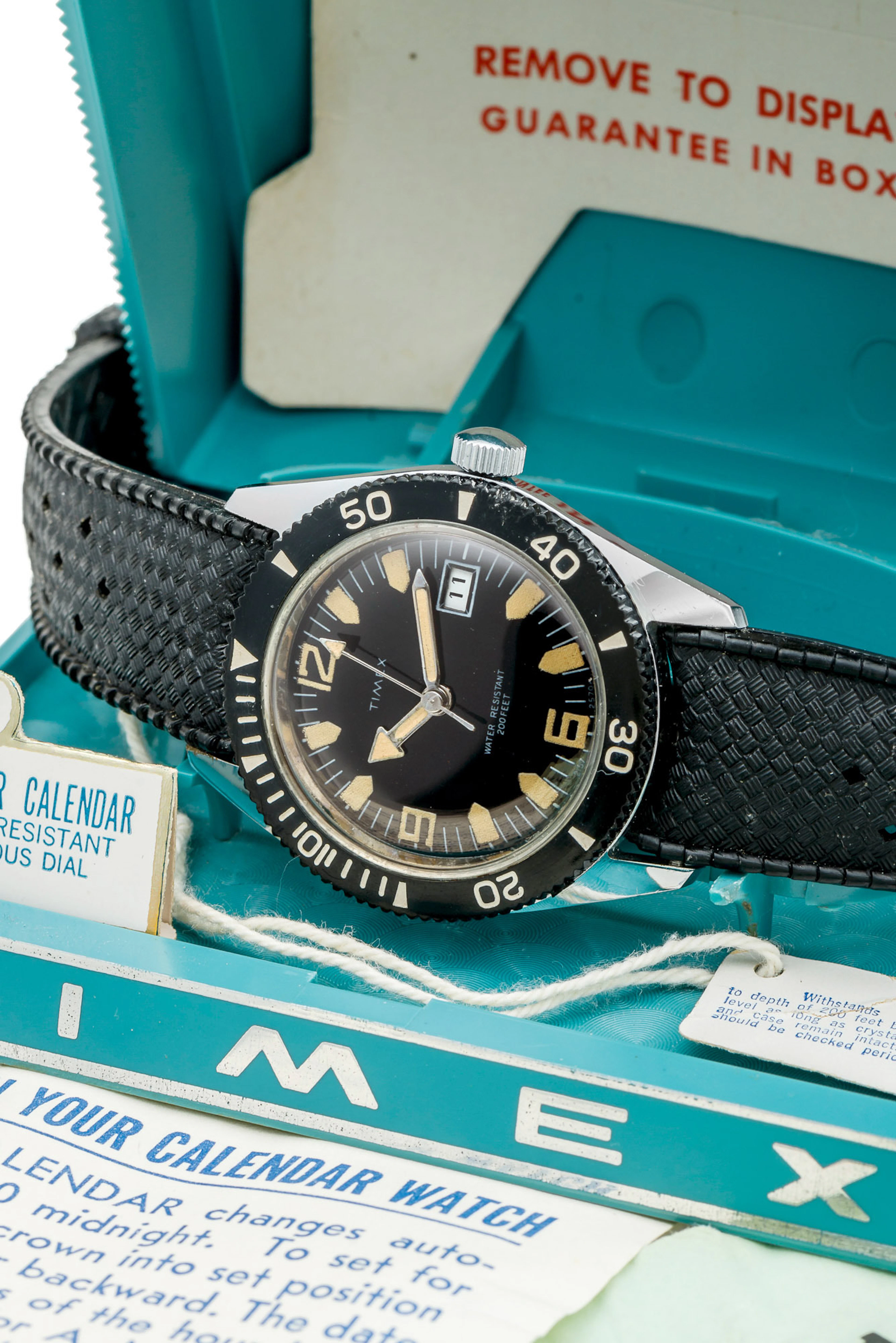 A TIMEX, SKIN DIVER CALENDAR, STEEL, NEW OLD STOCK
