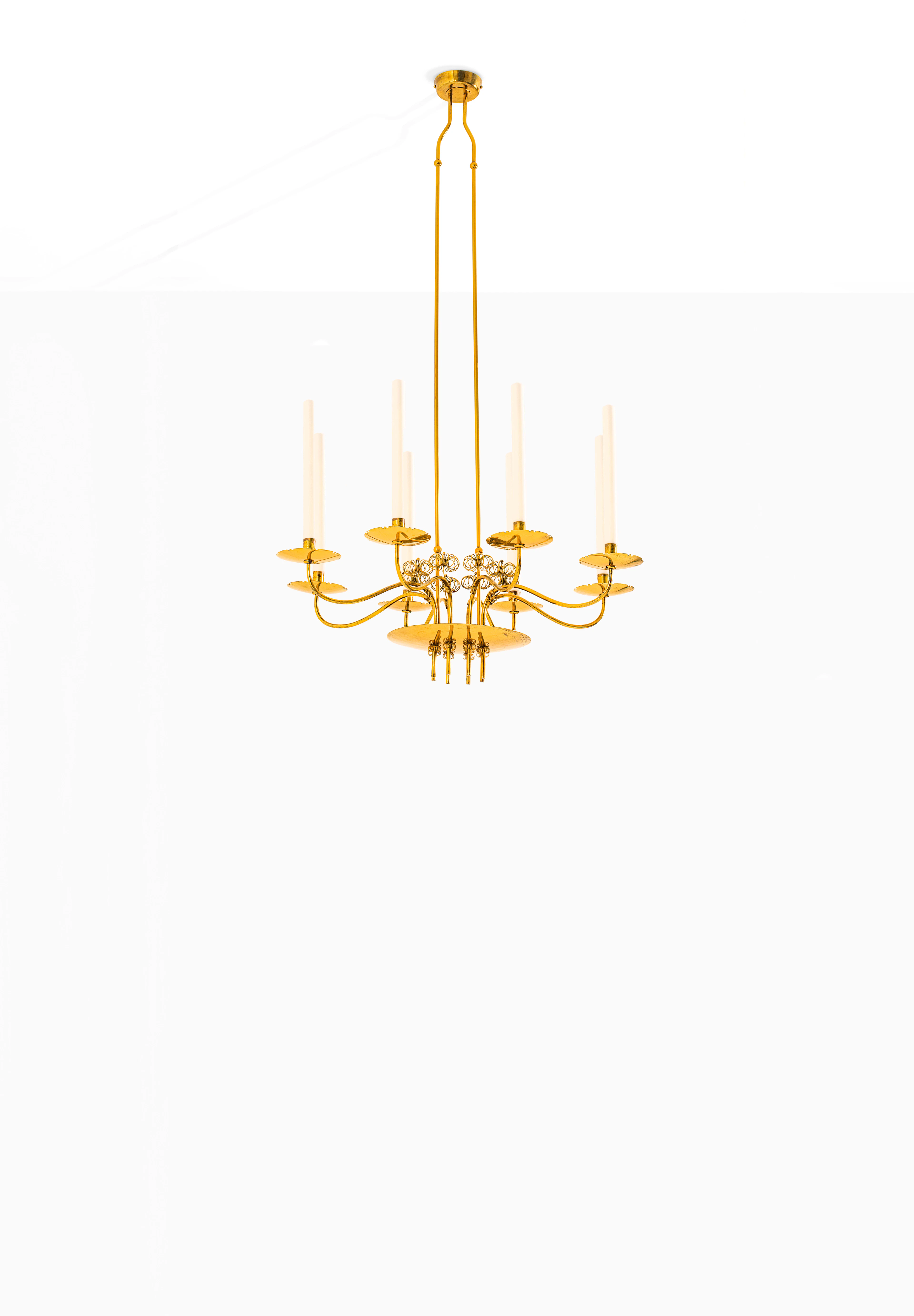 Paavo Tynell (1890-1973) – Large chandelier for live...