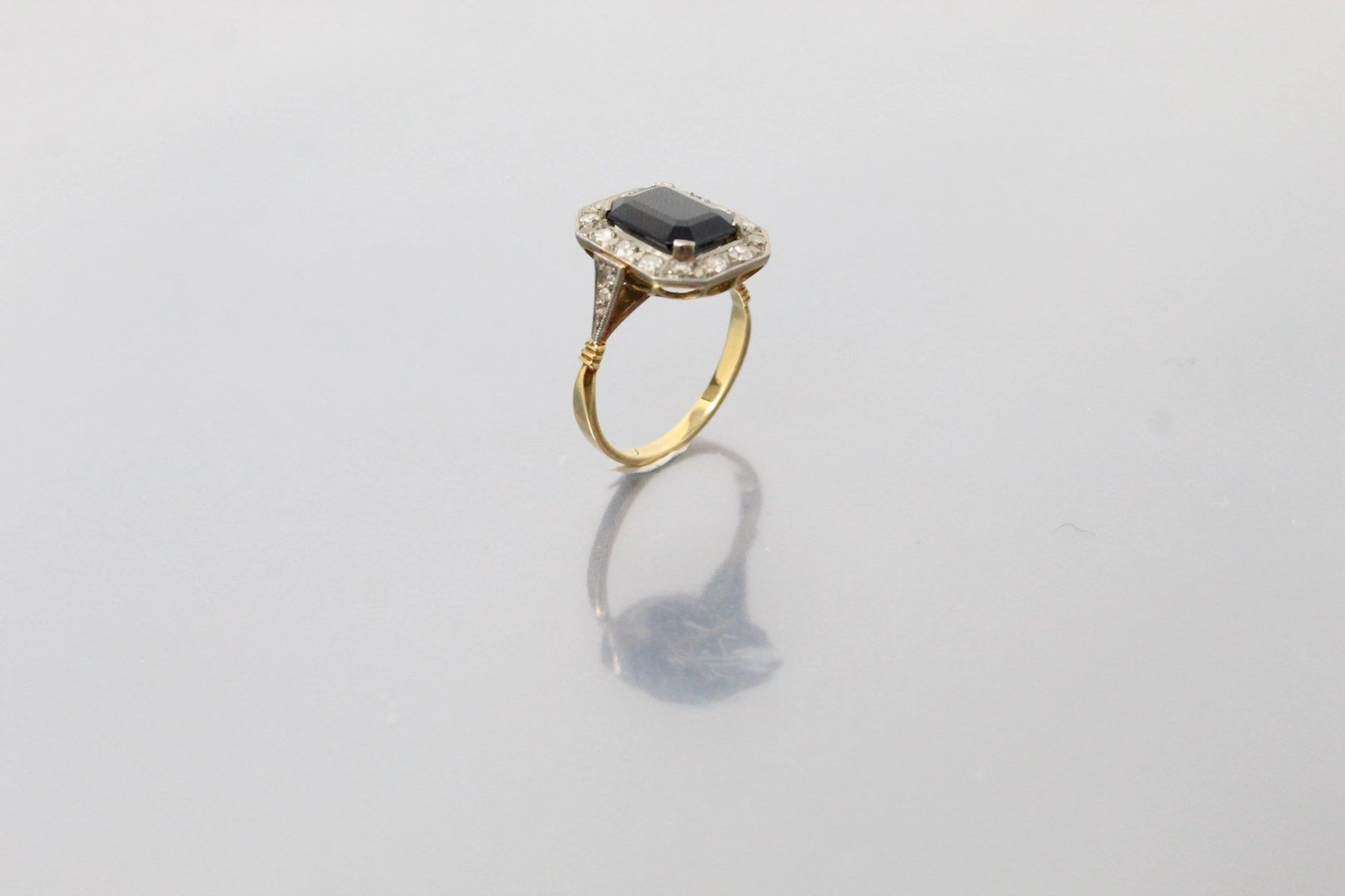 Bague en or jaune 18K (750) et platine serti... - Lot 77 - Rossini