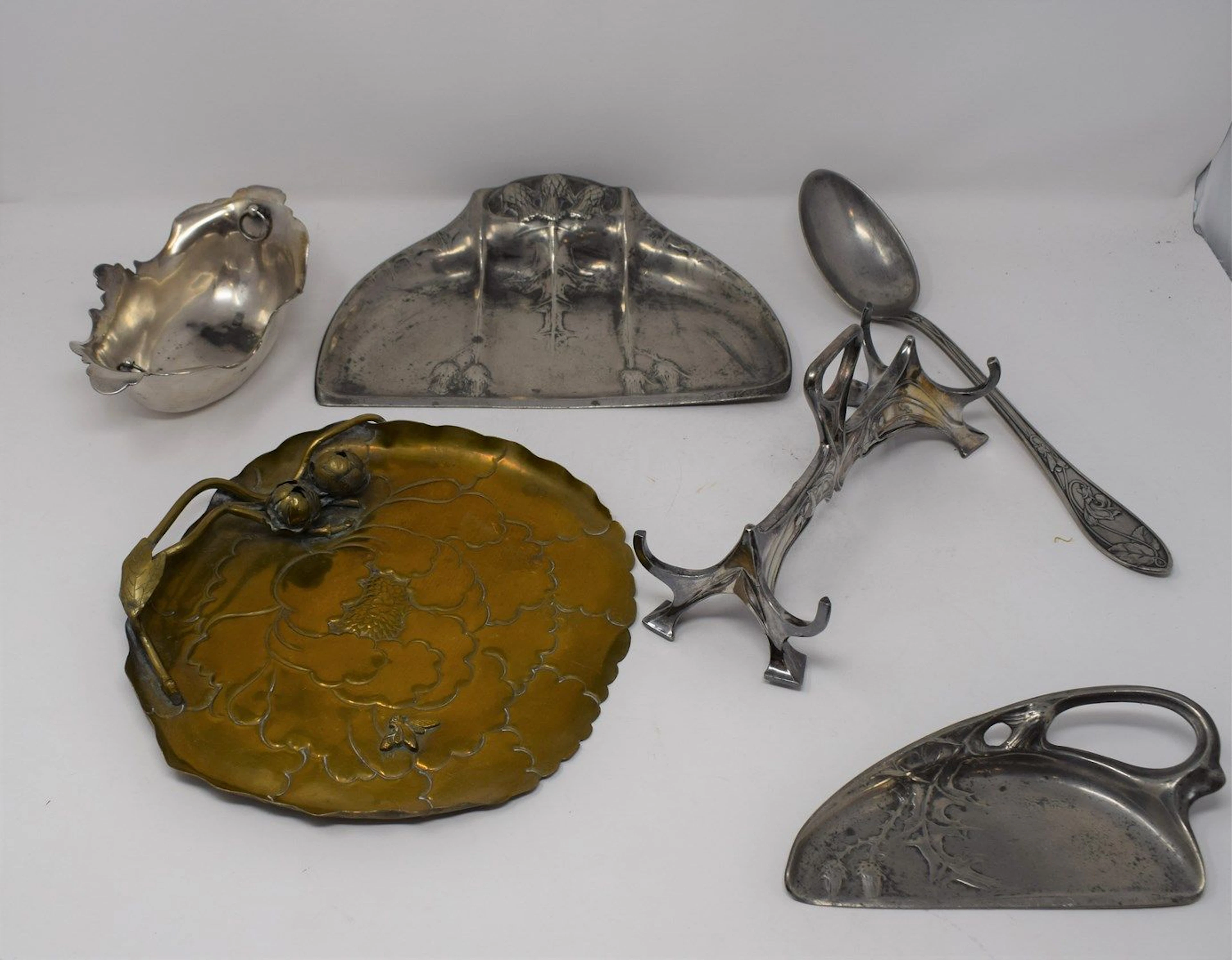 Lot art nouveau Deux pelles à miettes... - Lot 644 - Rossini