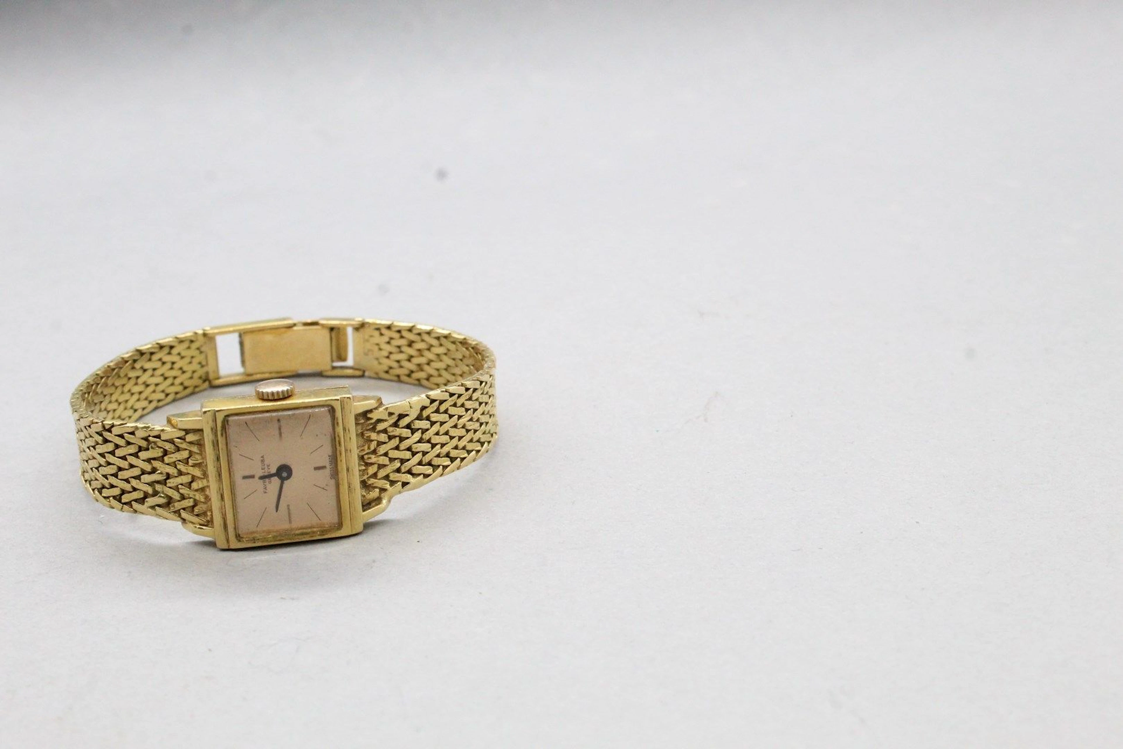 FAVRE LEUBA Montre bracelet de dame, boîtier... - Lot 581 - Rossini