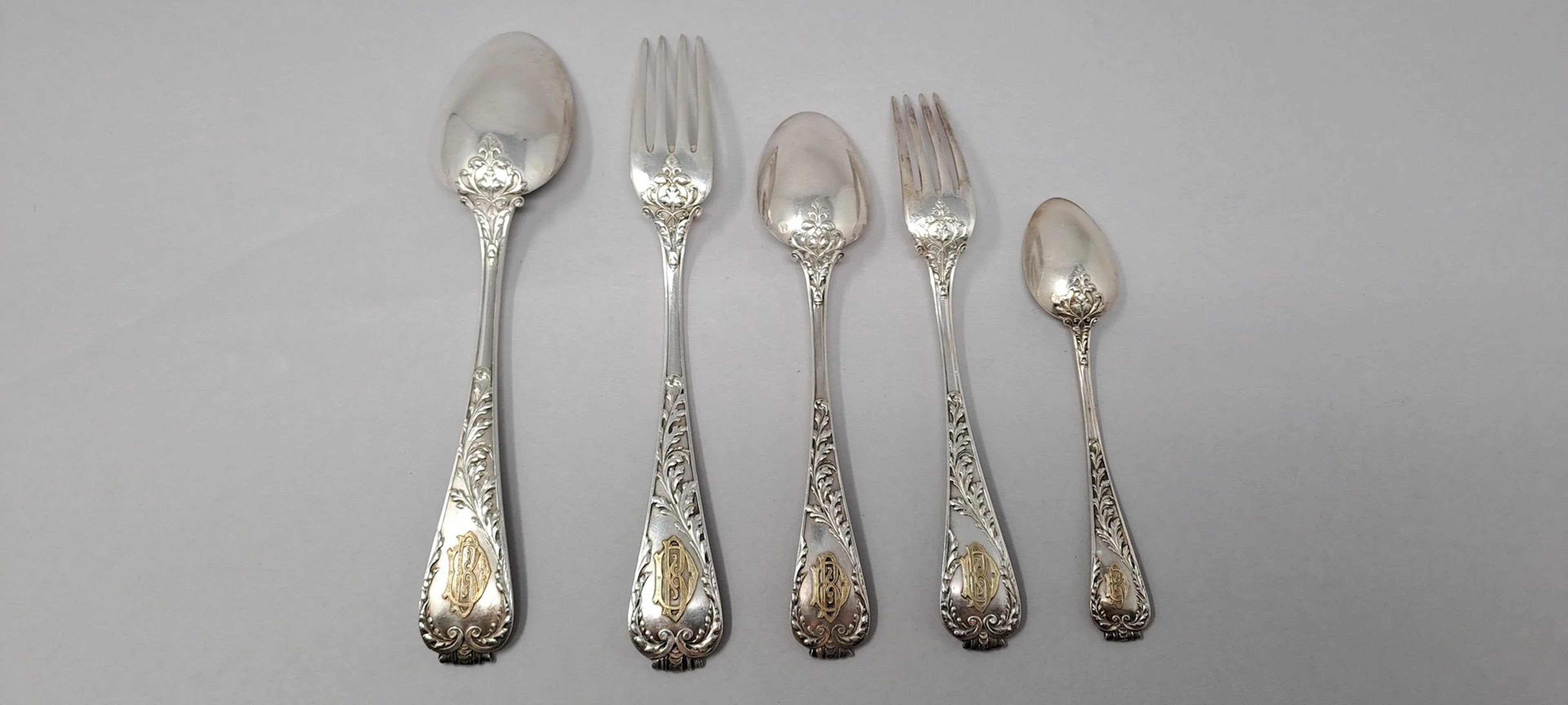 Partie de ménagère en argent modèle Marly,... - Lot 387 - Rossini