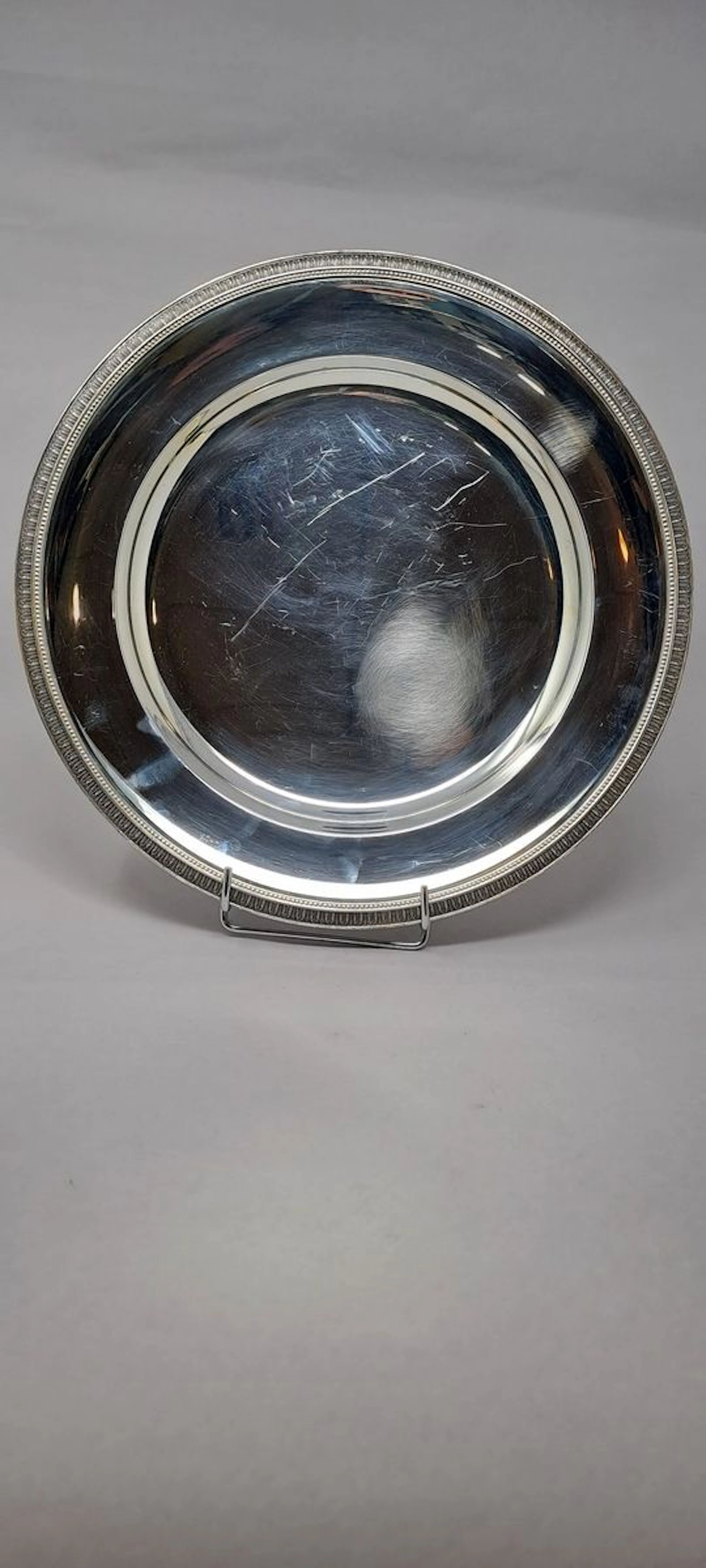 CHRISTOFLE Plat rond en métal argenté, la... - Lot 397 - Rossini