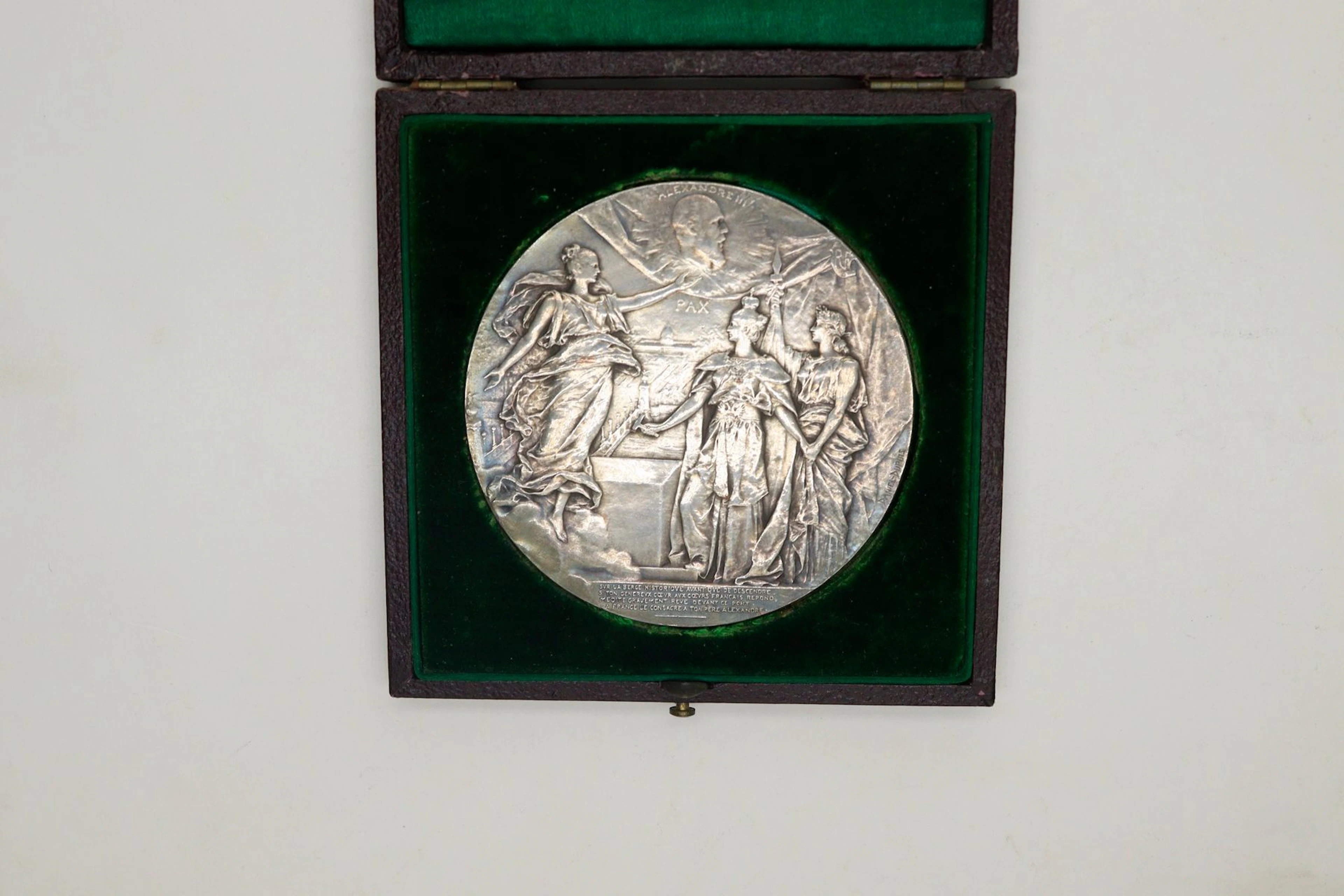 FRANCE - RUSSIE Médaille en bronze argenté... - Lot 52 - Rossini