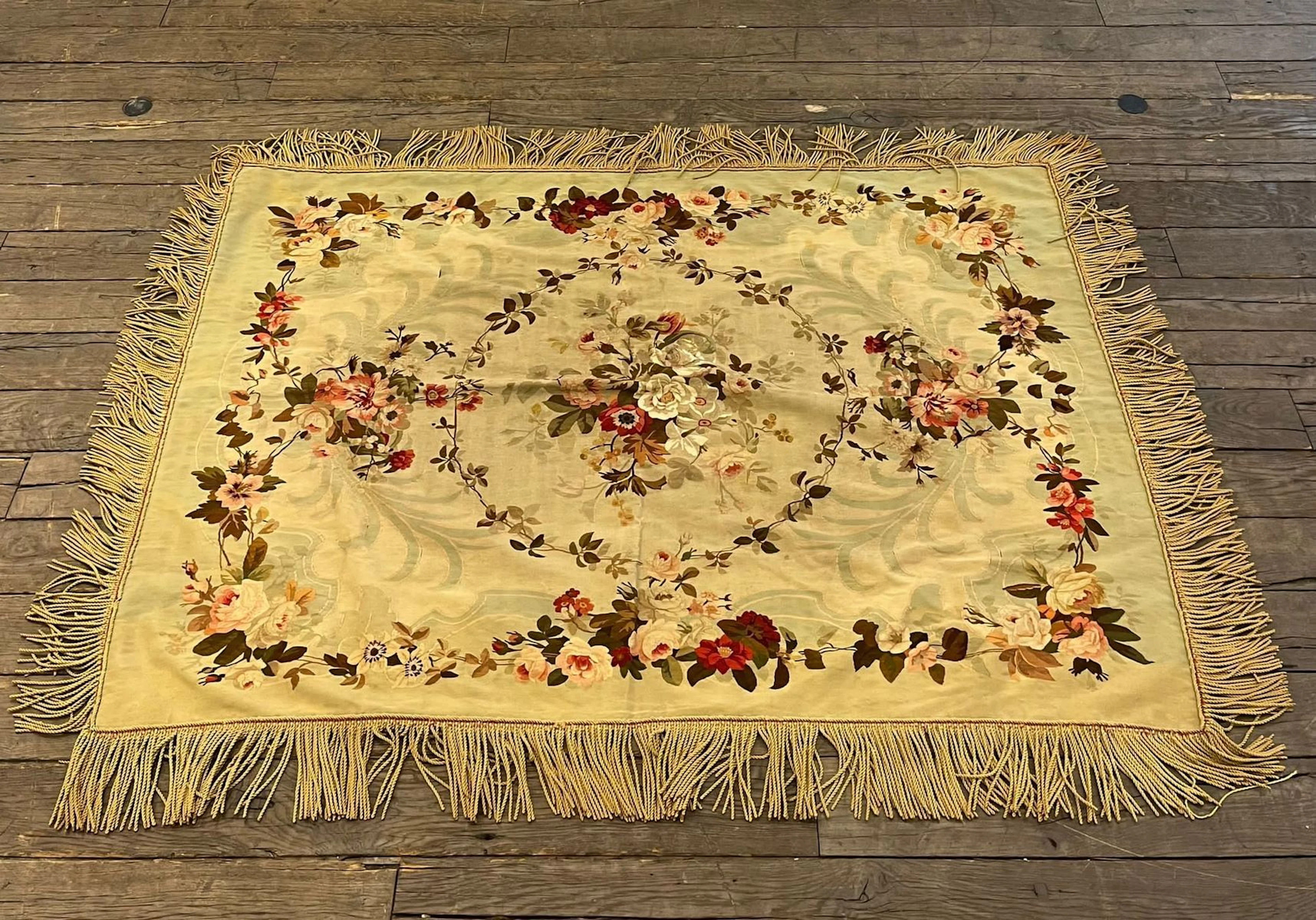 Aubusson XIX eme siècle Tapis de table à... - Lot 310 - Rossini