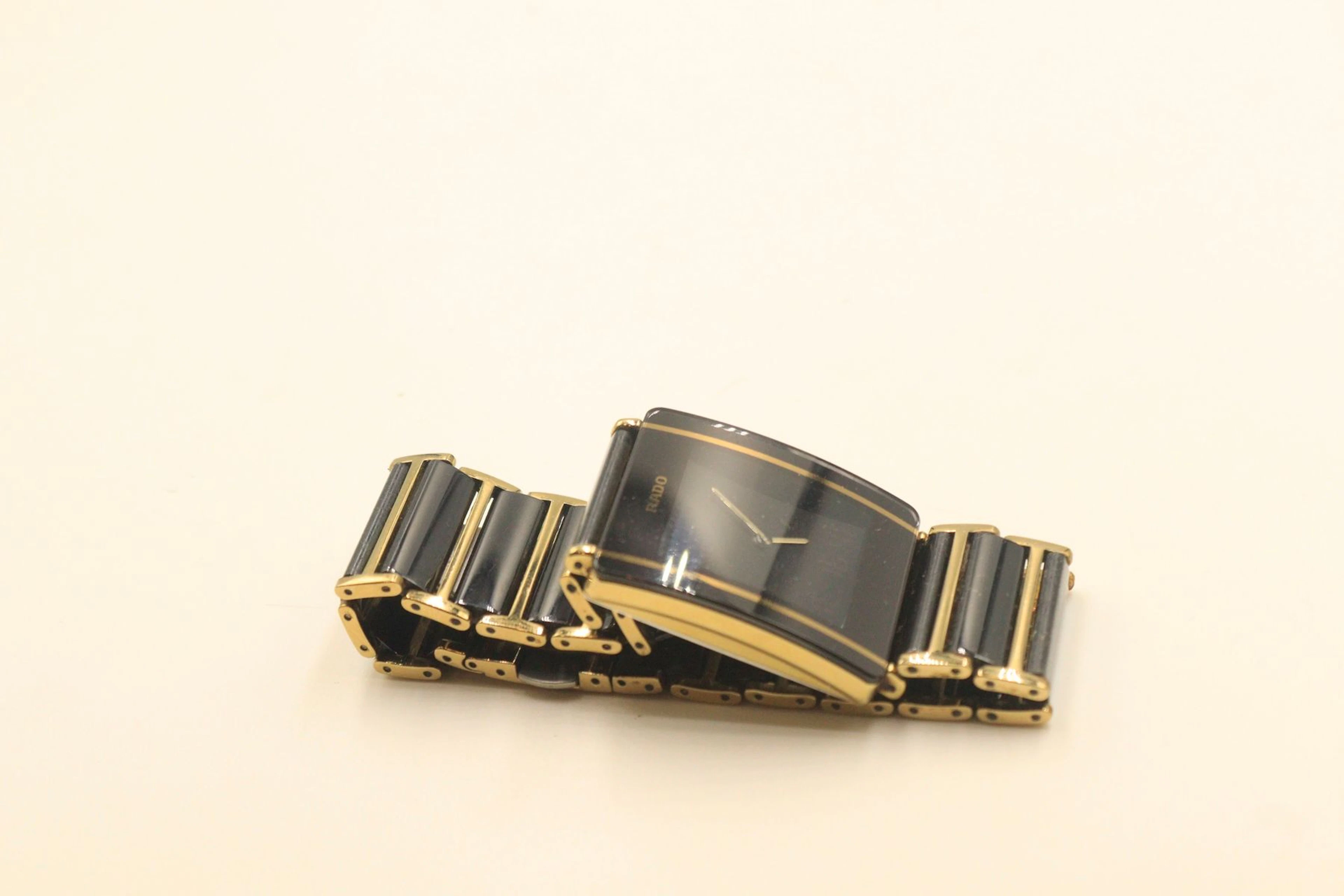 RADO Montre bracelet d'homme, boîtier rectangulaire,... - Lot 505 - Rossini