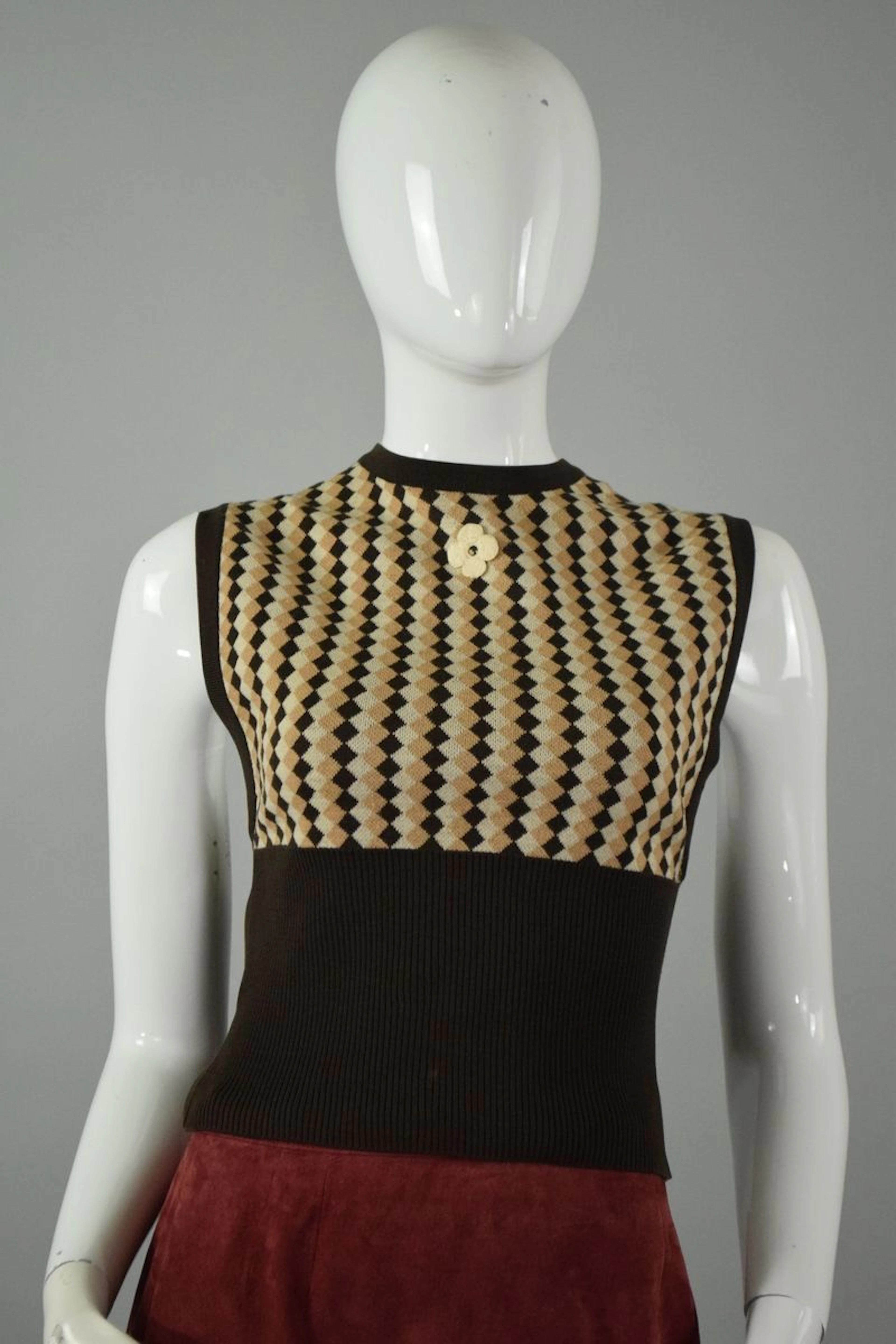 EMANUEL UNGARO PARALLELE Pull over sans... - Lot 98 - Rossini