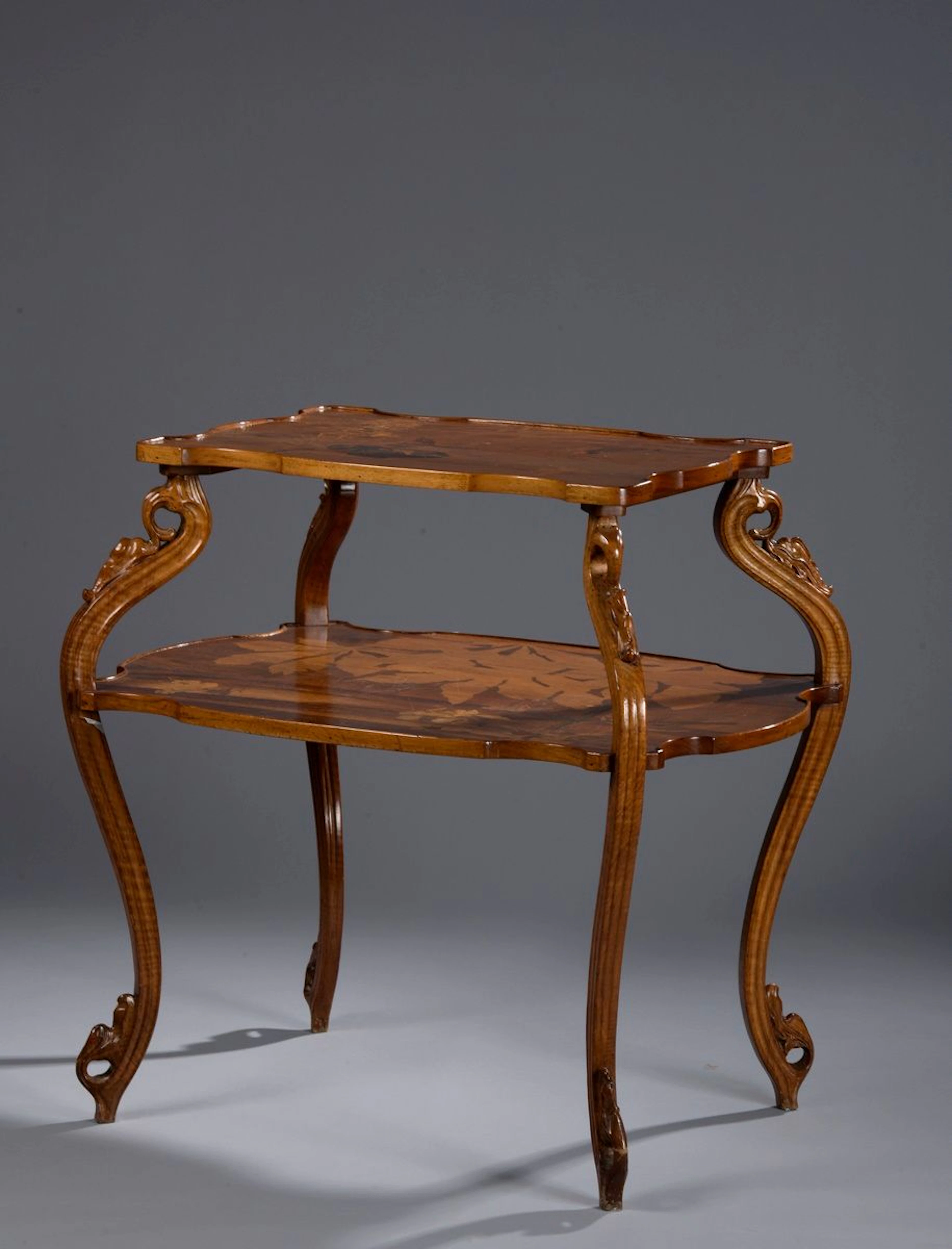 Émile GALLE (1846-1904) Table à thé, c. 1897,... - Lot 104 - Rossini