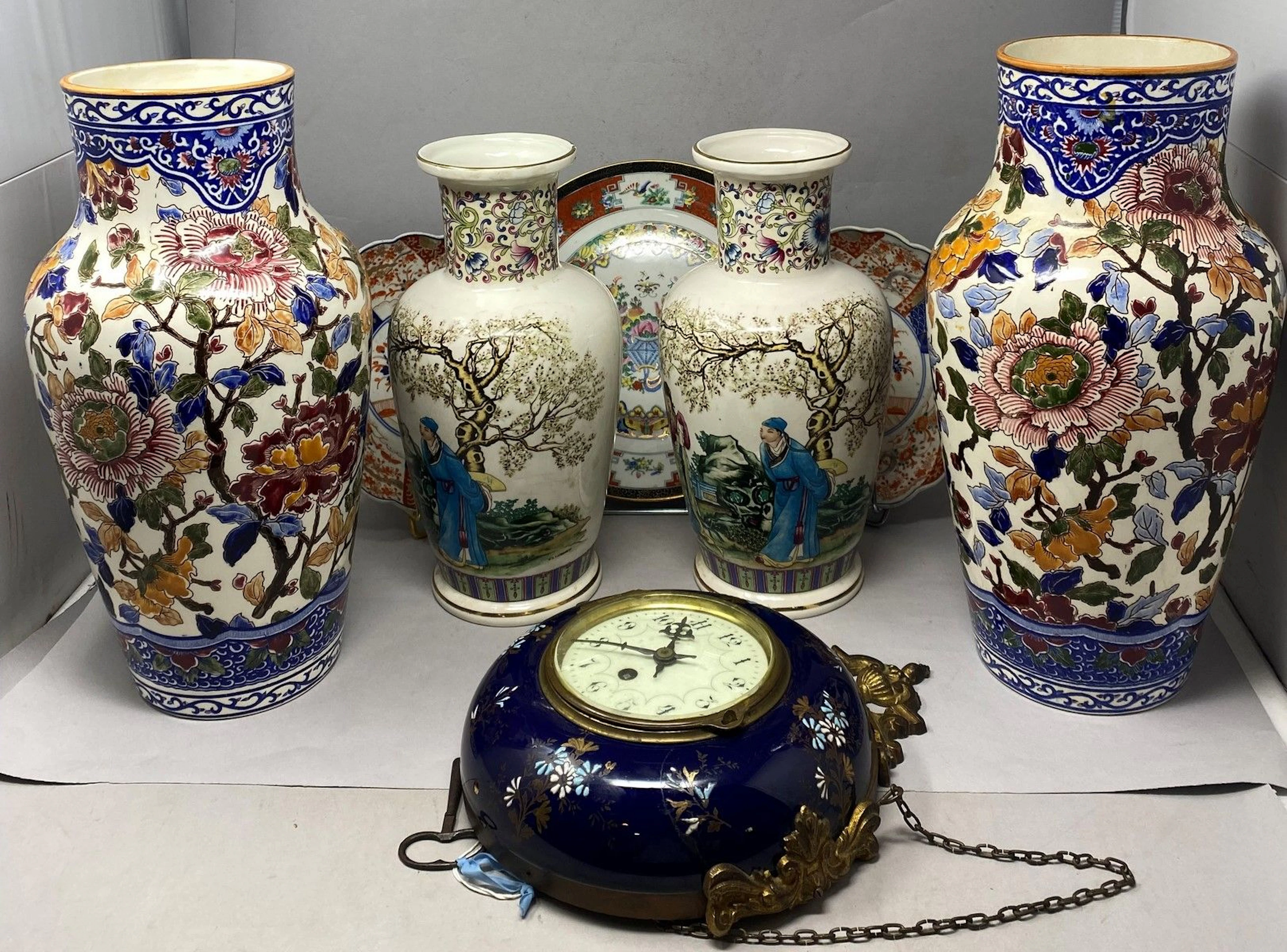 BELLE MANETTE - Une paire d'assiettes chinoises... - Lot 266 - Rossini