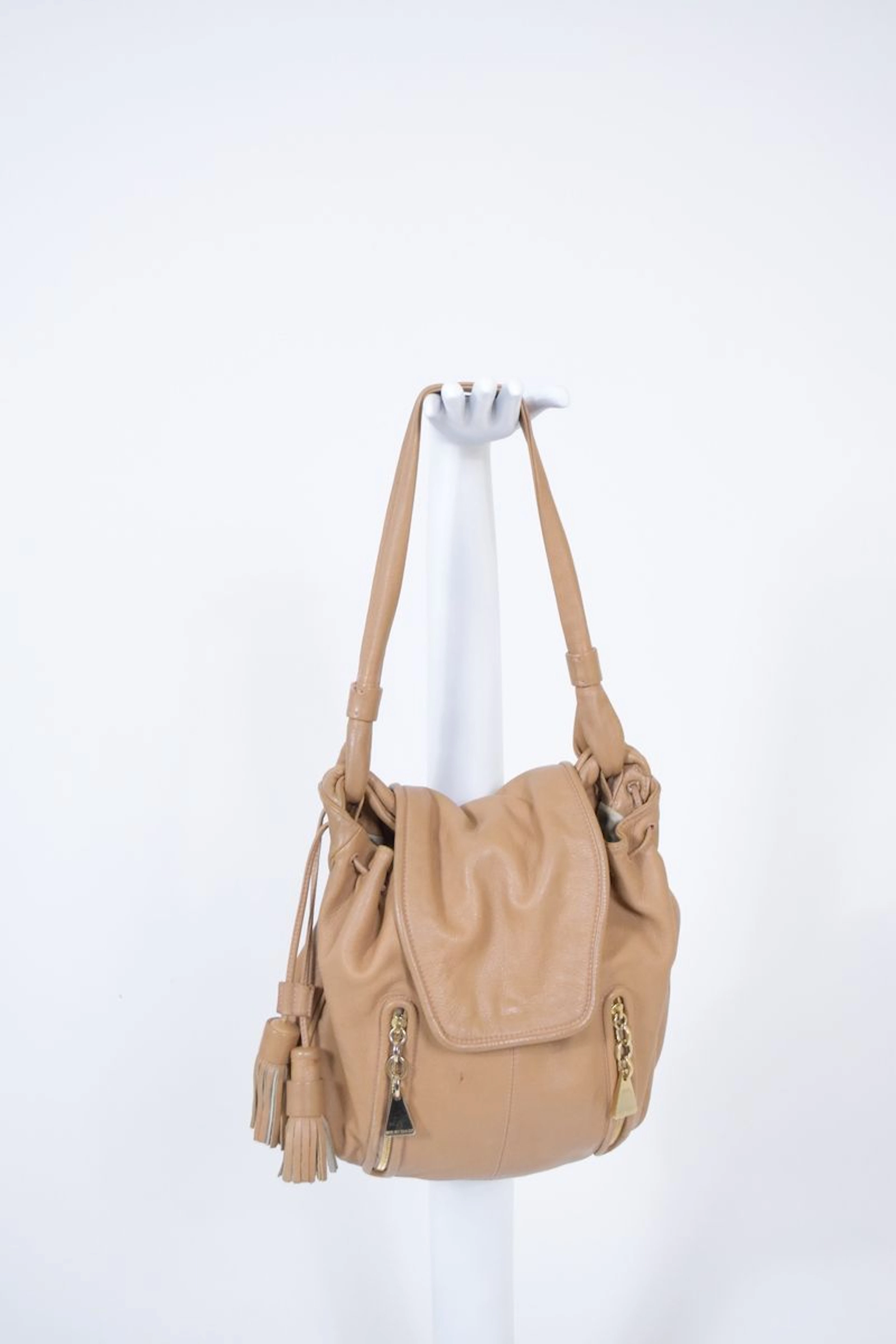 SEE BY CHLOÉ Sac besace porté main ou épaule... - Lot 156 - Rossini
