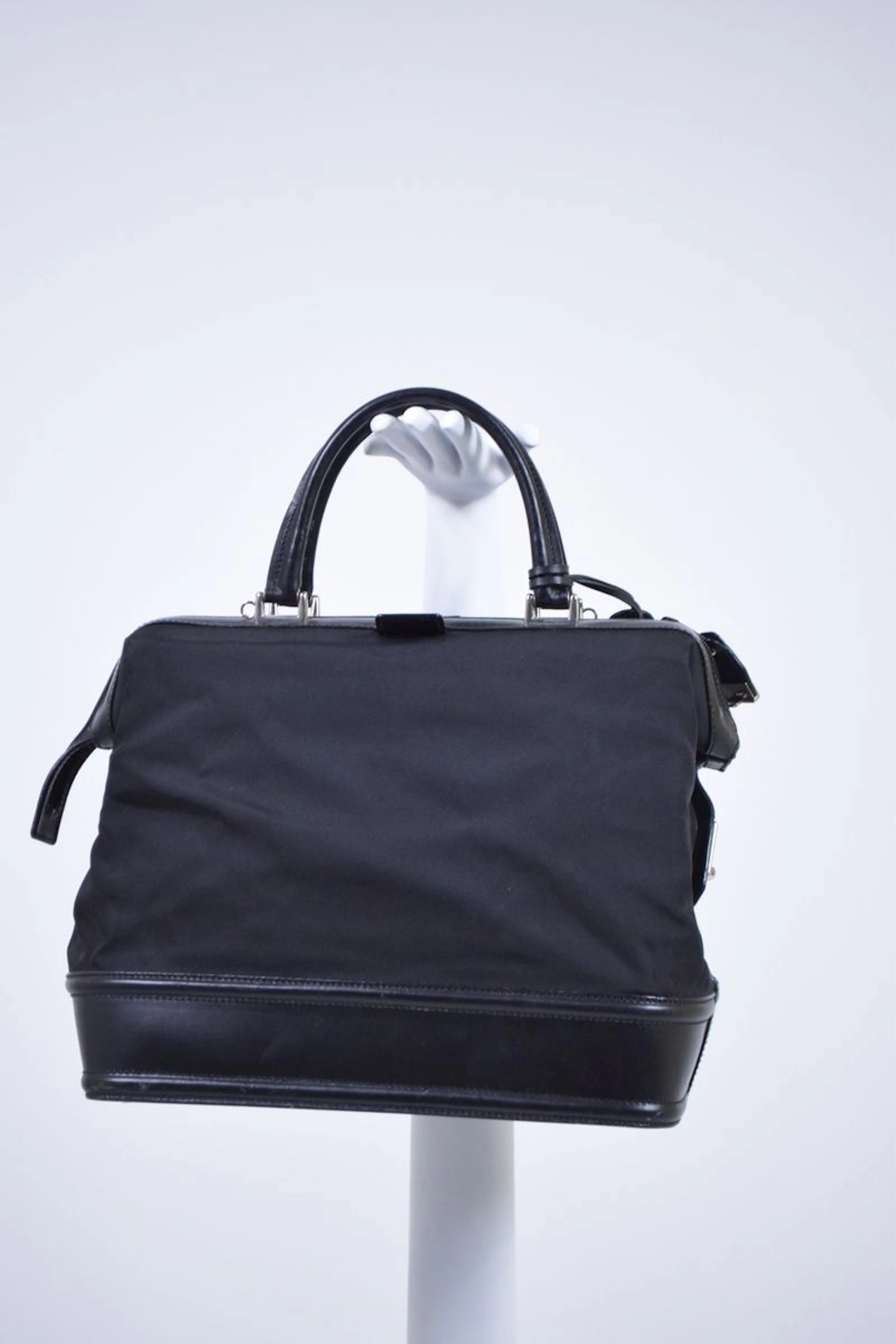 GUCCI par Tom Ford Sac format doctor bag... - Lot 448 - Rossini