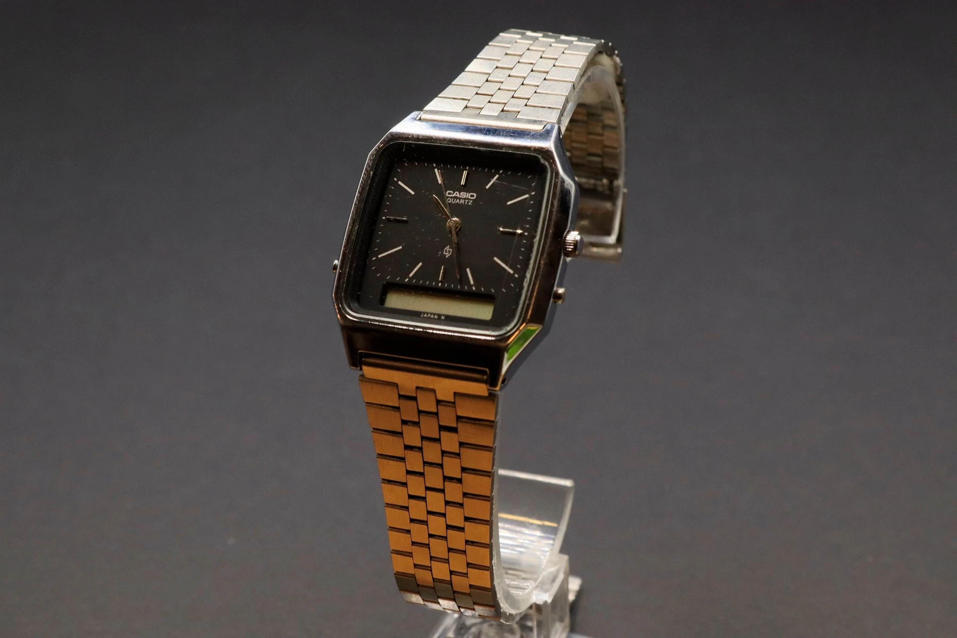 CASIO Montre bracelet d'homme, mouvement... - Lot 330 - Rossini