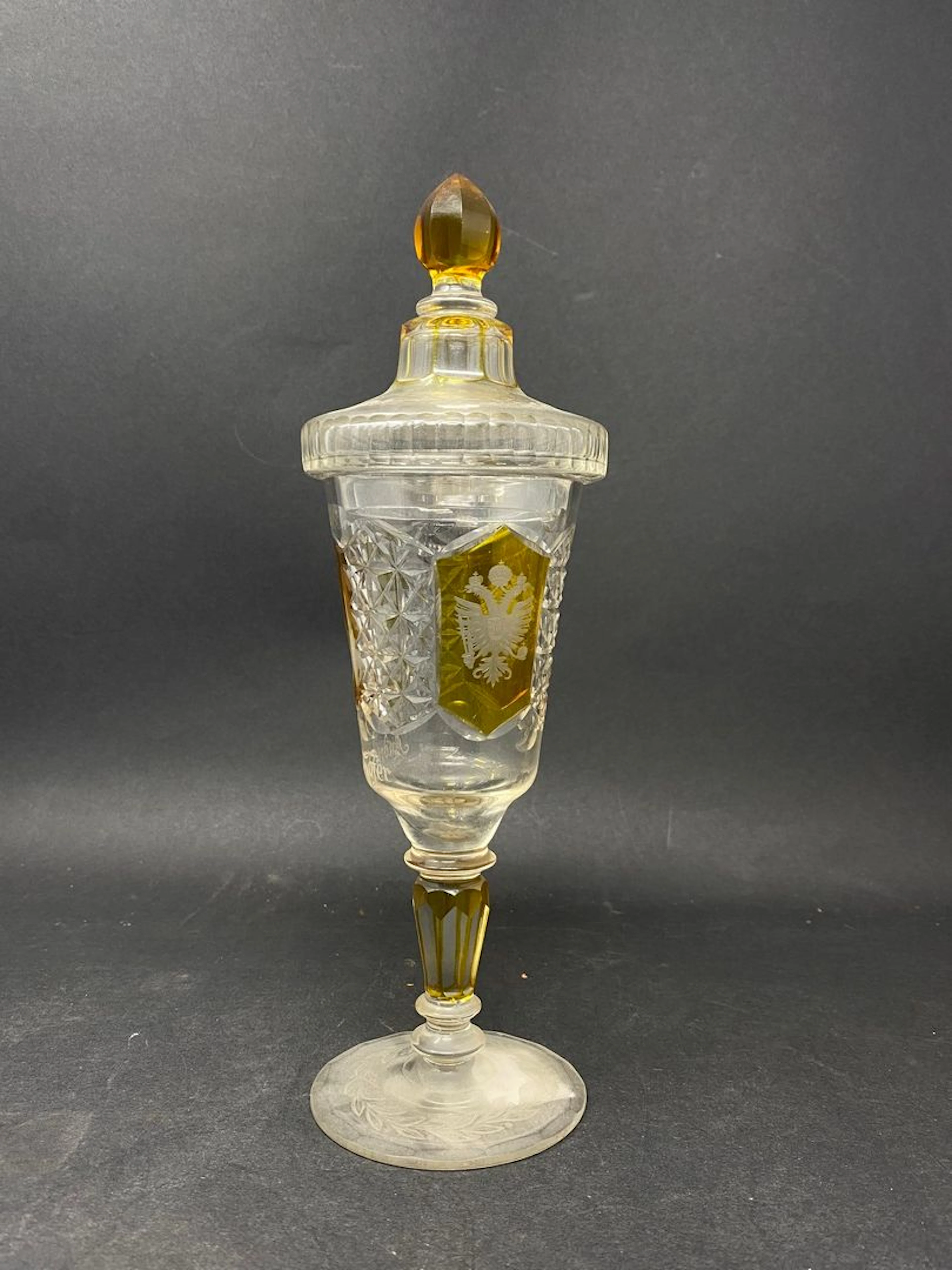 Verre couvert en cristal de Bohême, détails... - Lot 346 - Rossini