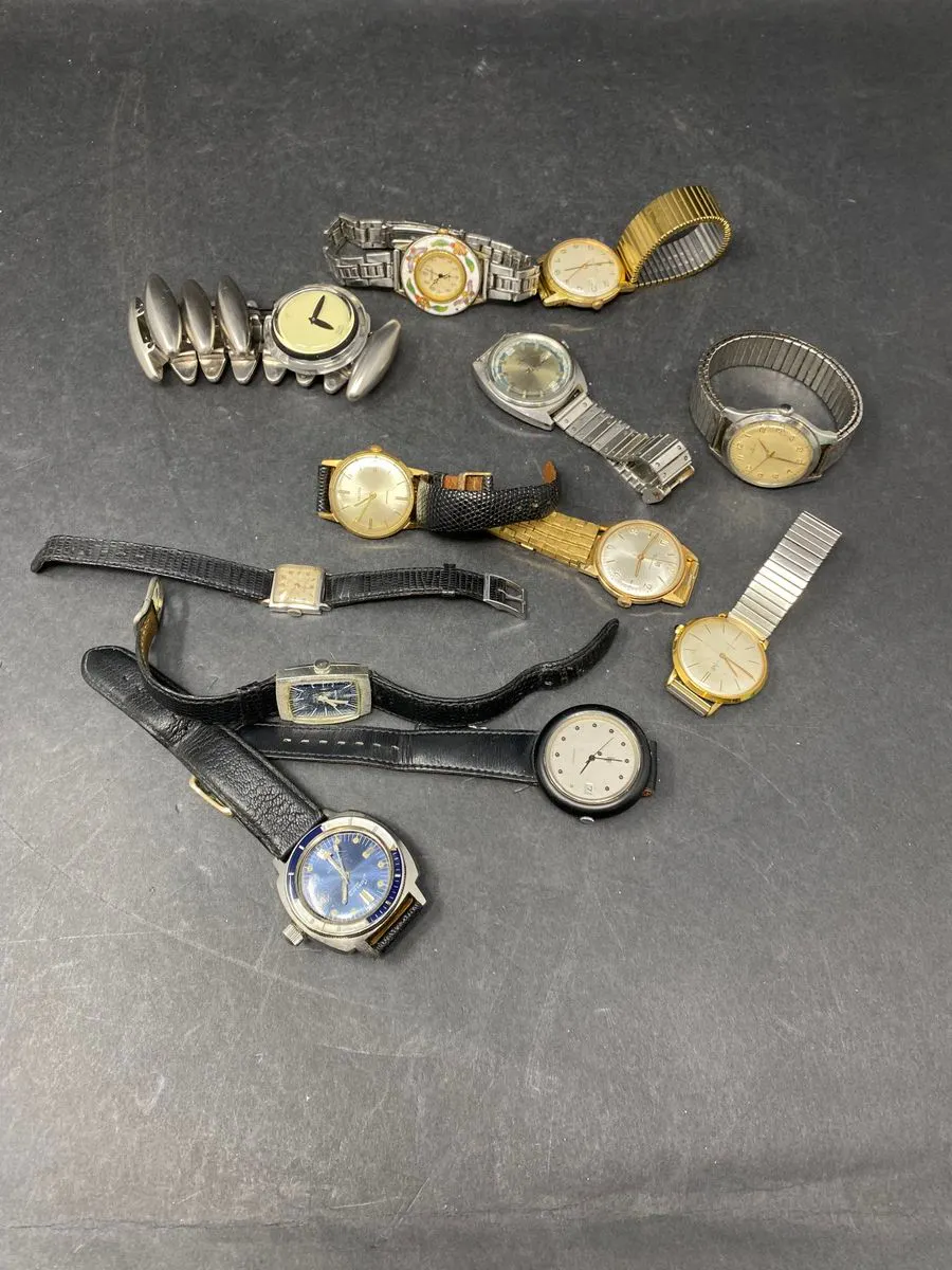 Lot De Plus De 450 Aiguilles Anciennes Pour Montres (hands) - Marque Yema ? - Pour Pièces Ou Restauration