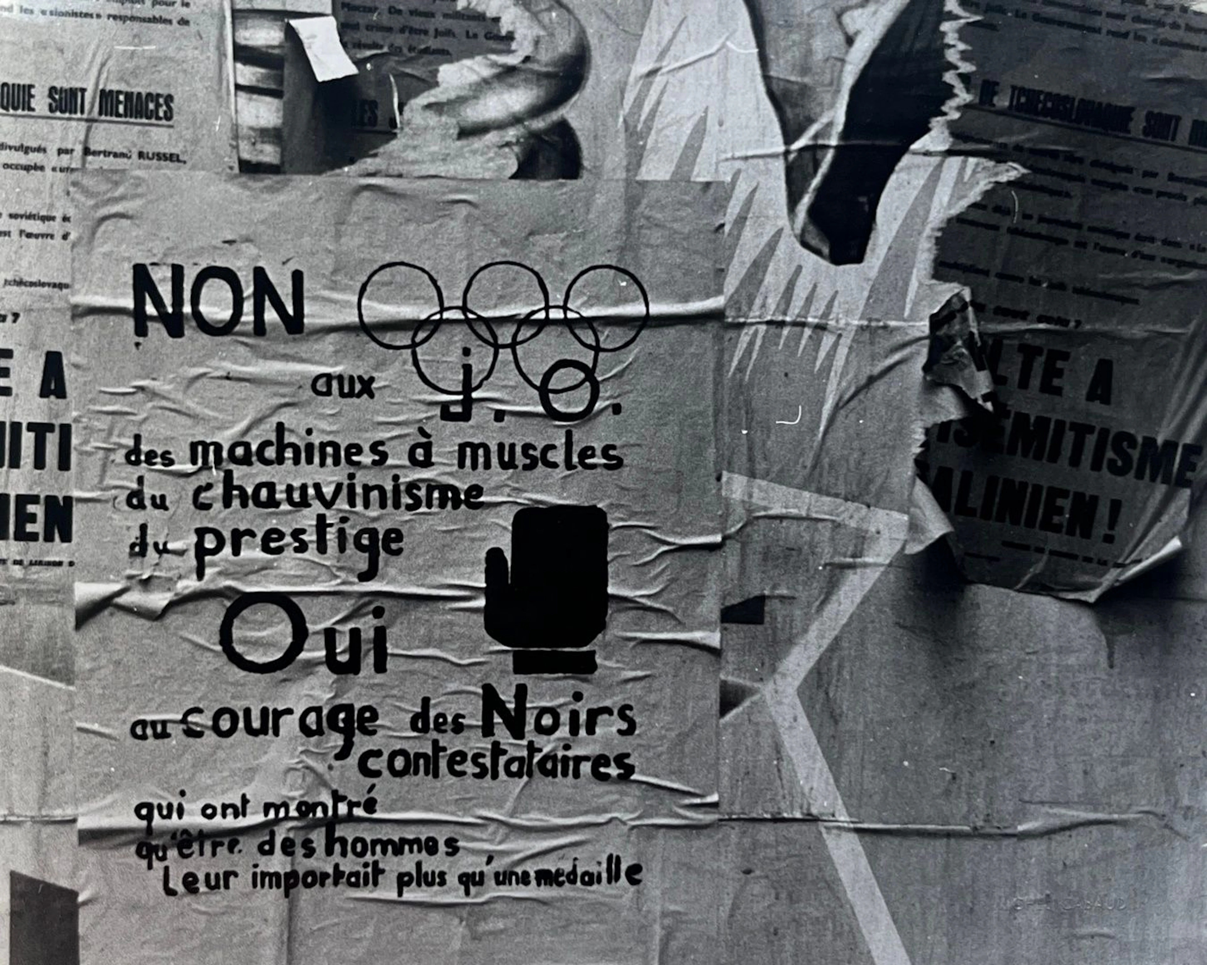 Michel CABAUD (1925-2010) Le mur d’affiches,... - Lot 262 - Rossini
