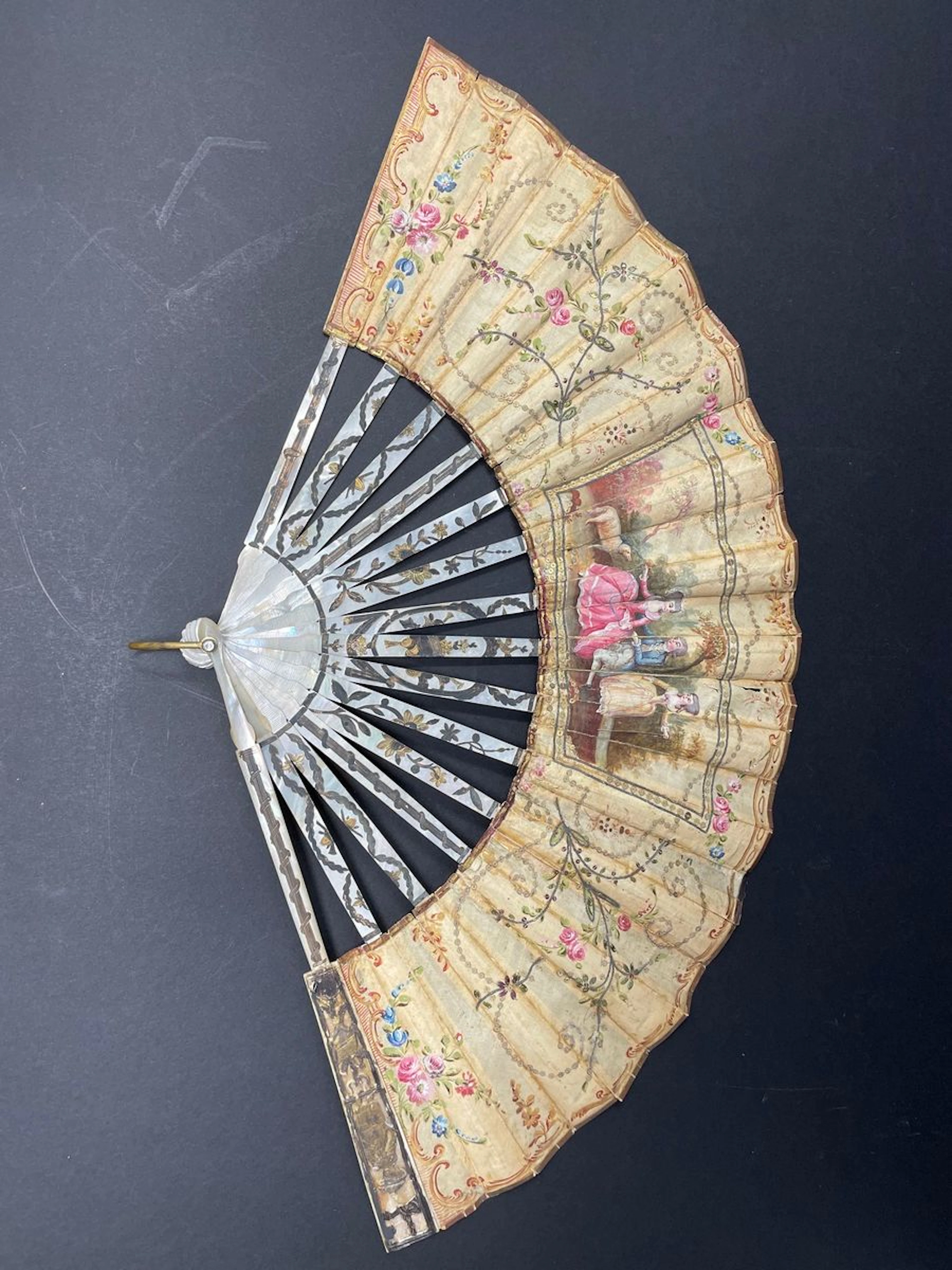 Le mouton en laisse, France, vers 1770-1780 Éventail... - Lot 162 - Rossini