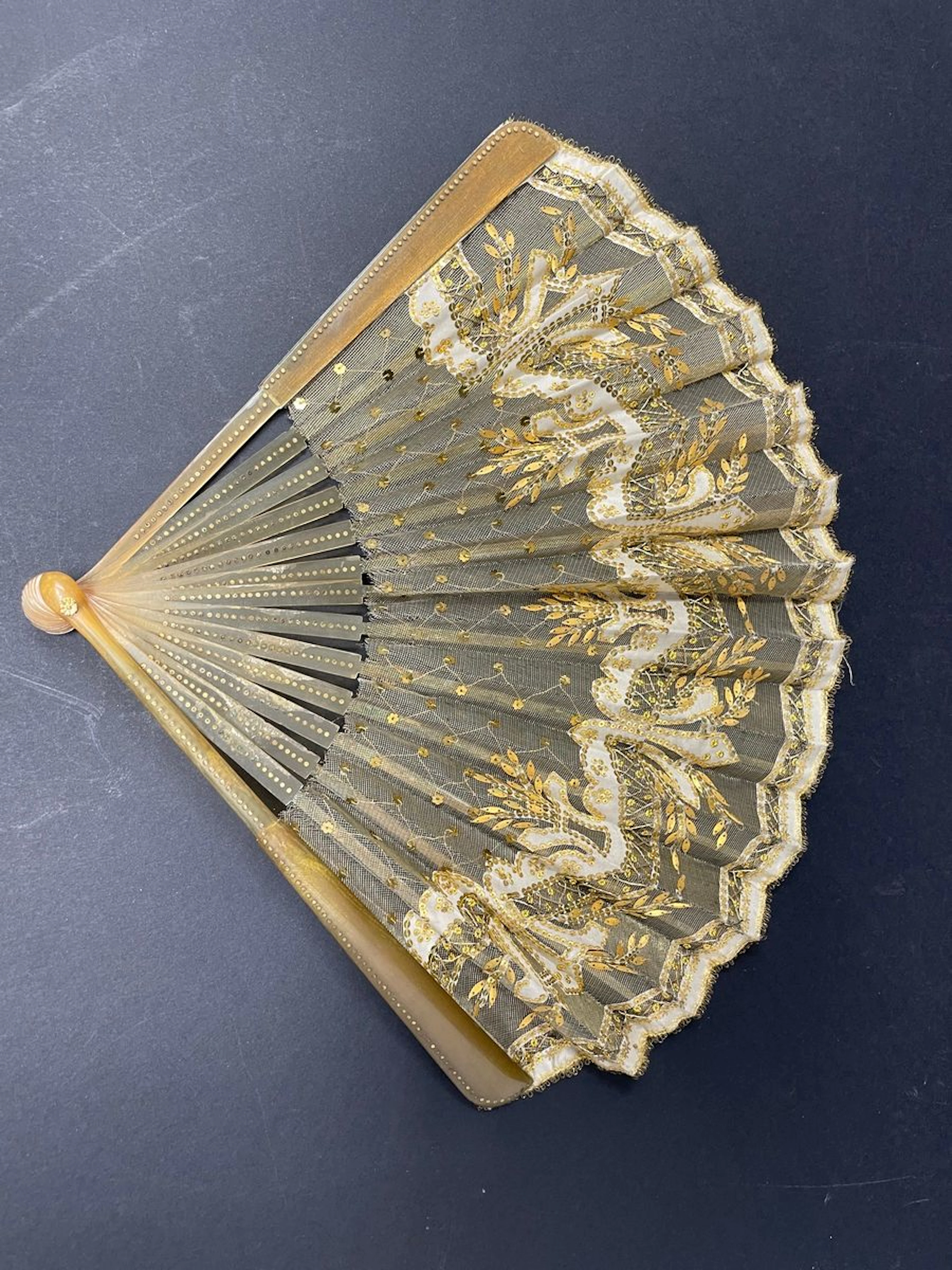 Esprit Empire, France, vers 1910-1920 Éventail... - Lot 165 - Rossini