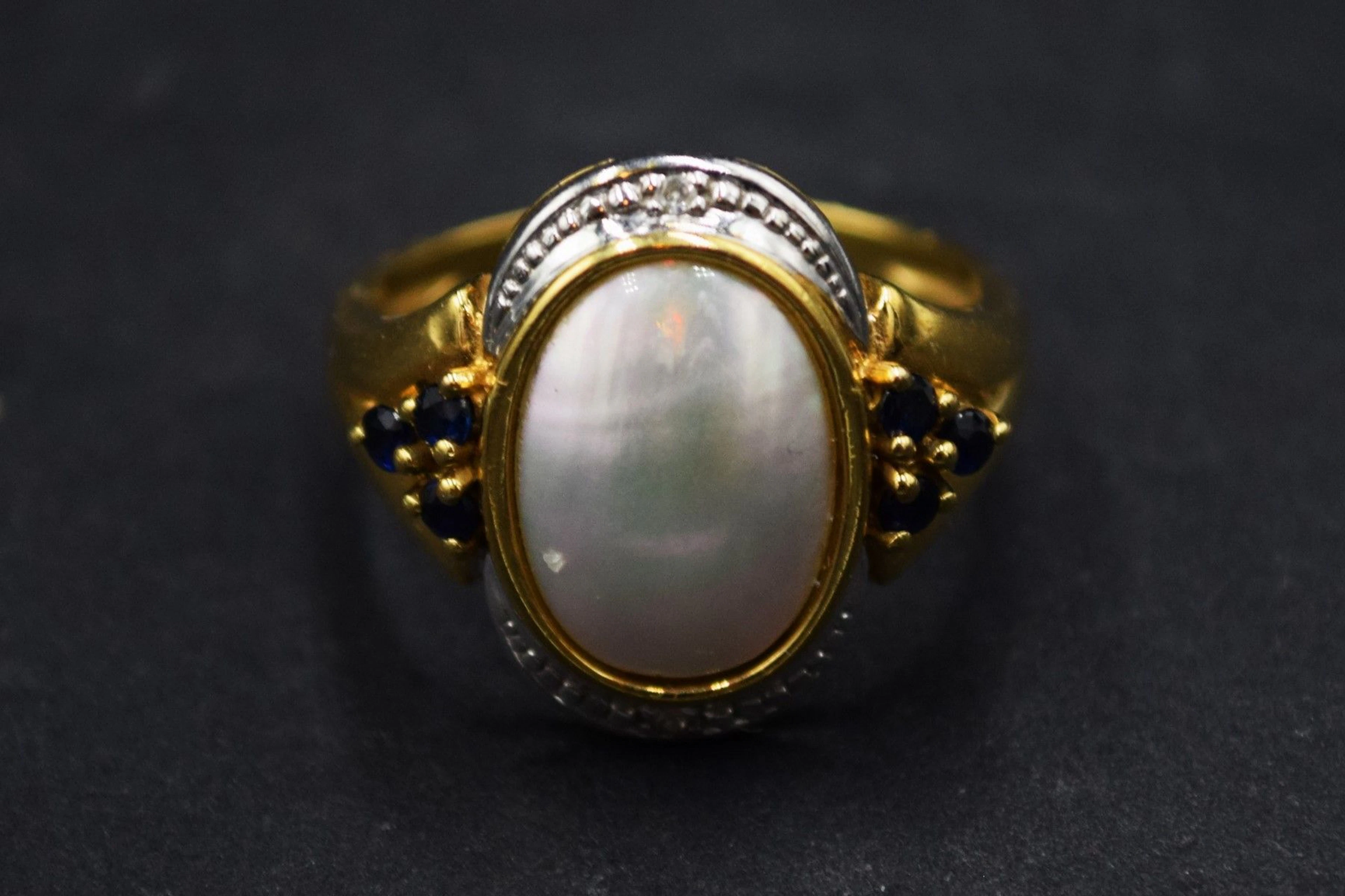 Bague en or jaune 9k (375) ornée d'une plaque... - Lot 192 - Rossini