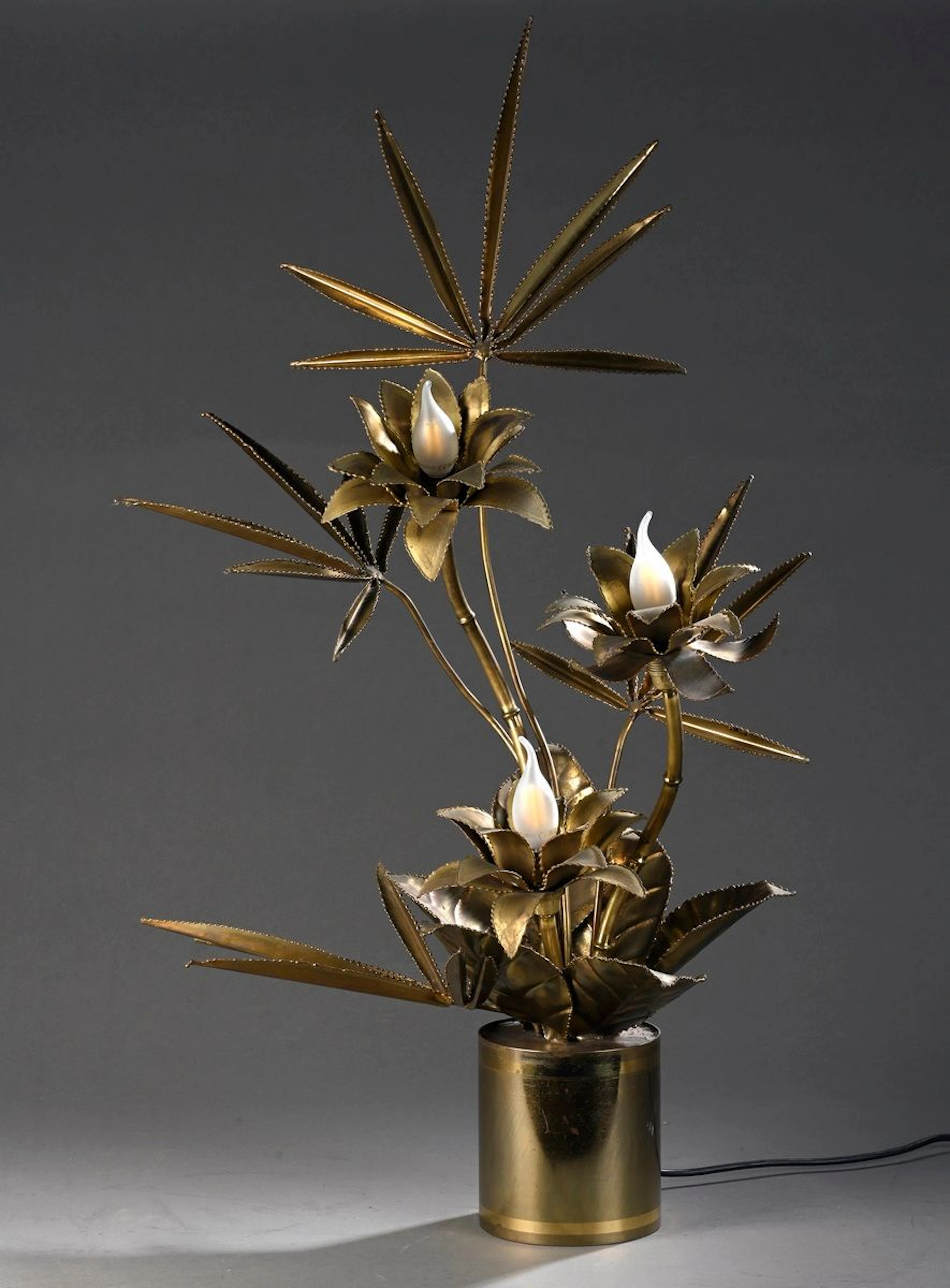 MAISON JANSEN (attribué à) Lampe à poser... - Lot 88 - Rossini
