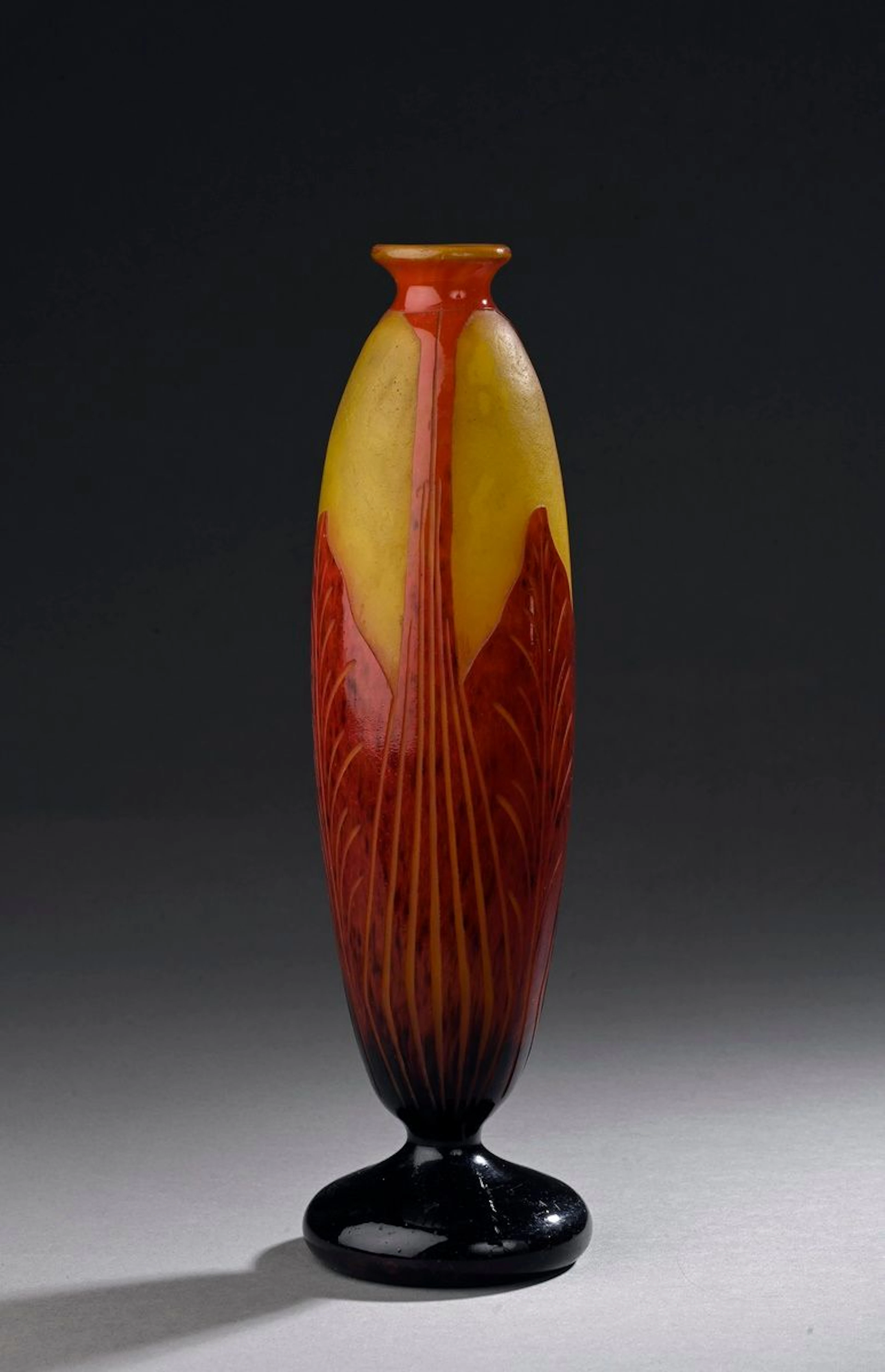 LE VERRE FRANÇAIS Soliflore « Feuilles de... - Lot 108 - Rossini