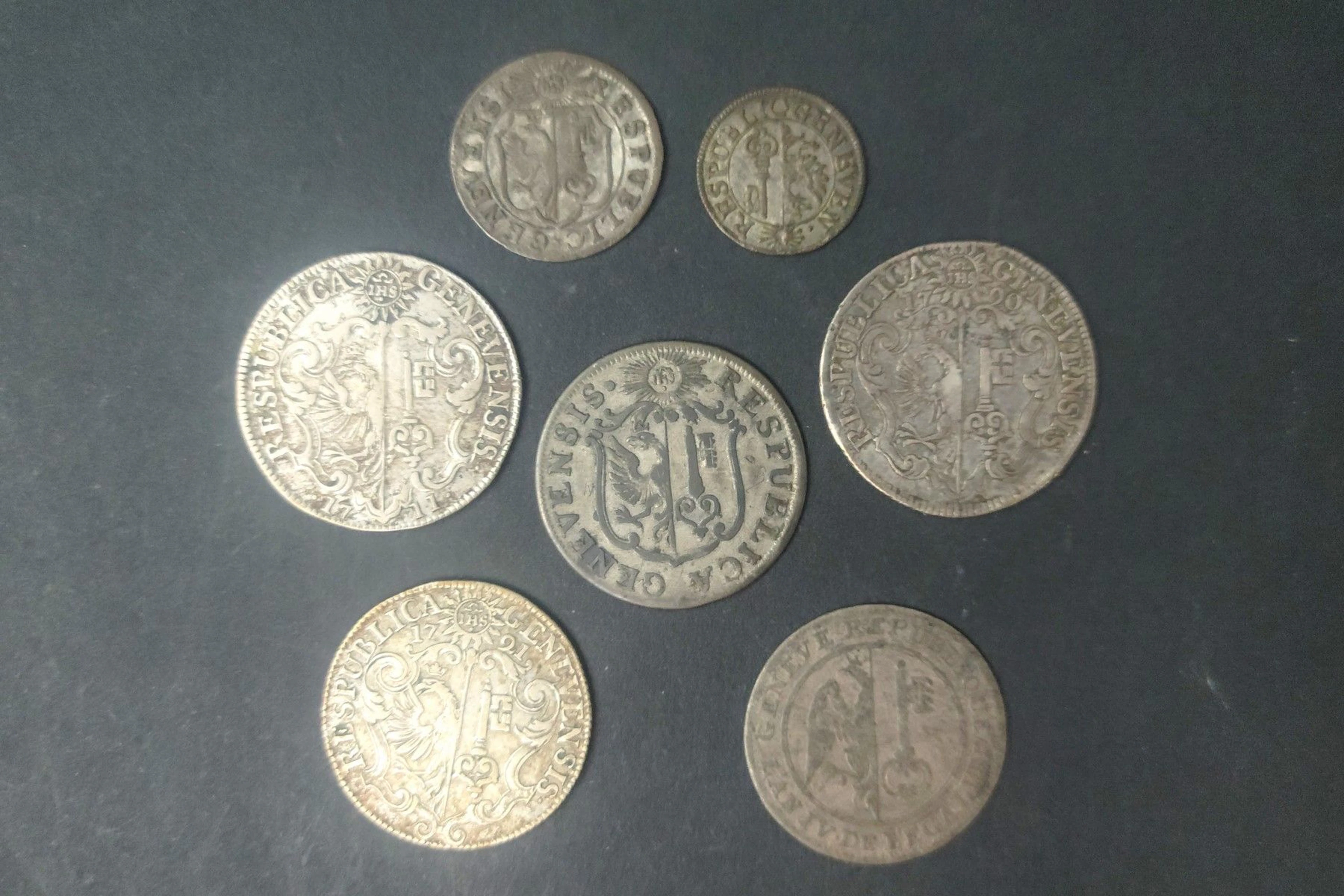 SUISSE - Genève Lot de 23 monnaies en billon... - Lot 88 - Rossini
