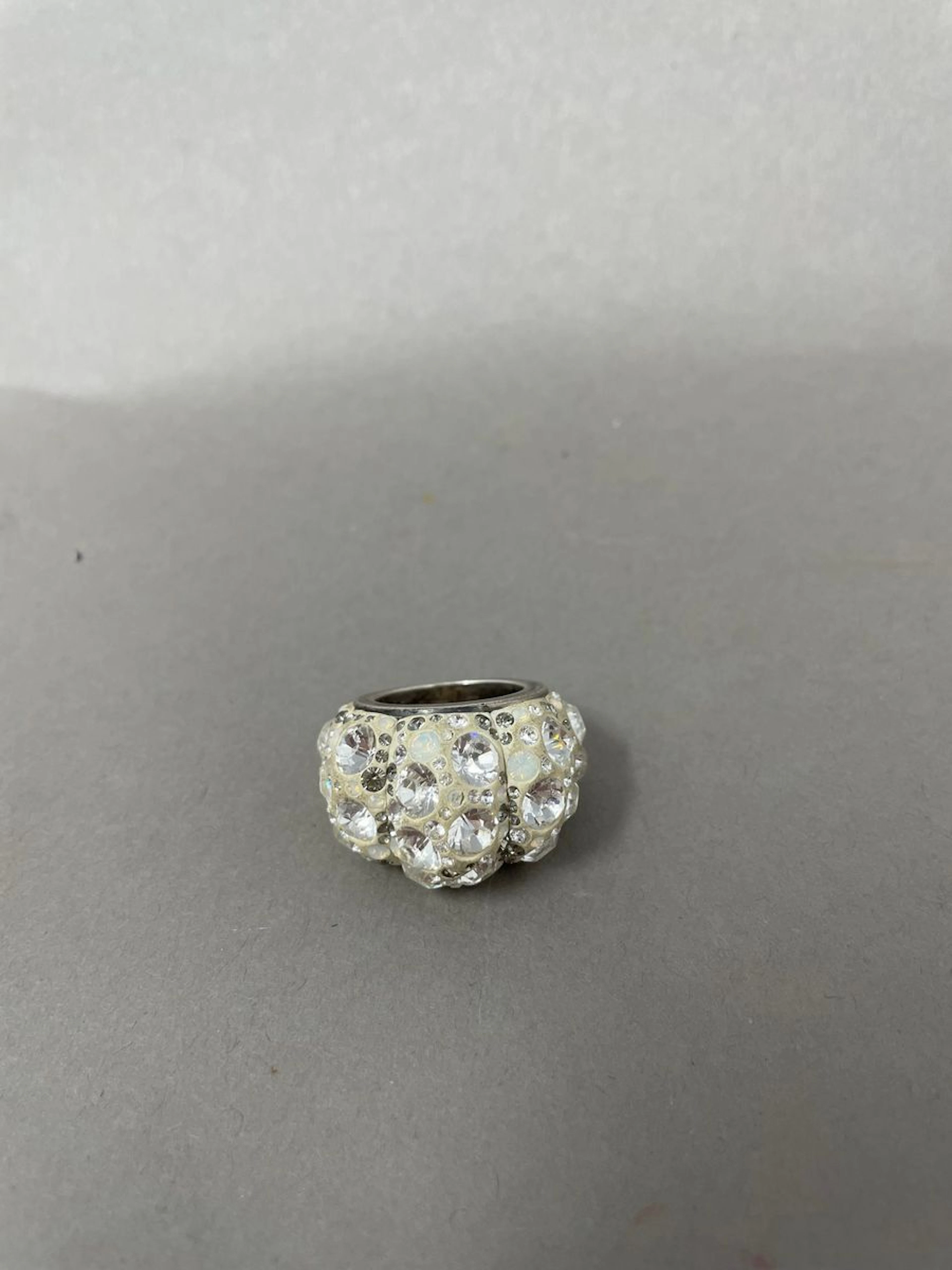 DANIEL SWAROVSKI Importante bague cocktail... - Lot 323 - Rossini