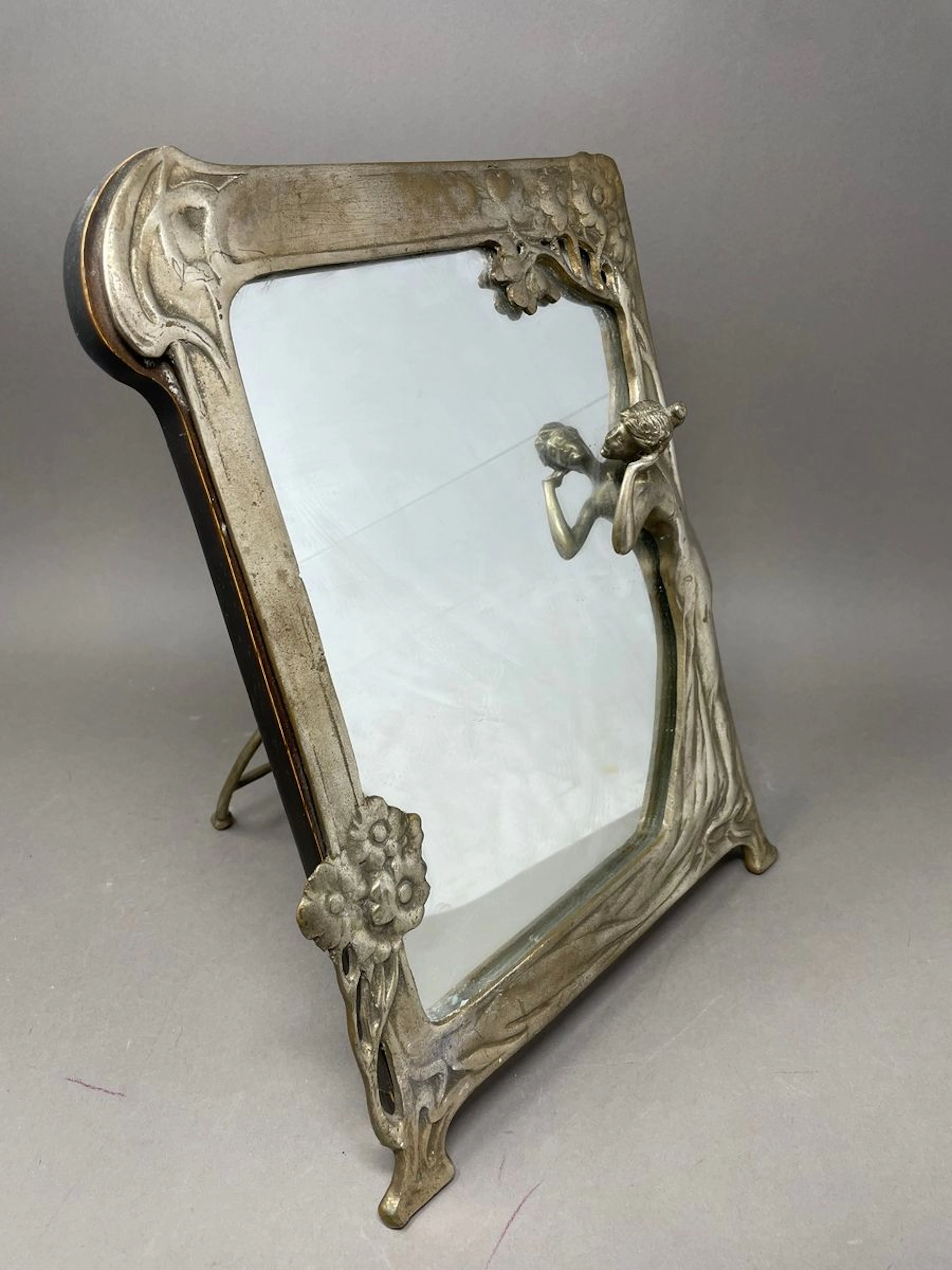 WMF Miroir de table en métal argenté et âme... - Lot 676 - Rossini