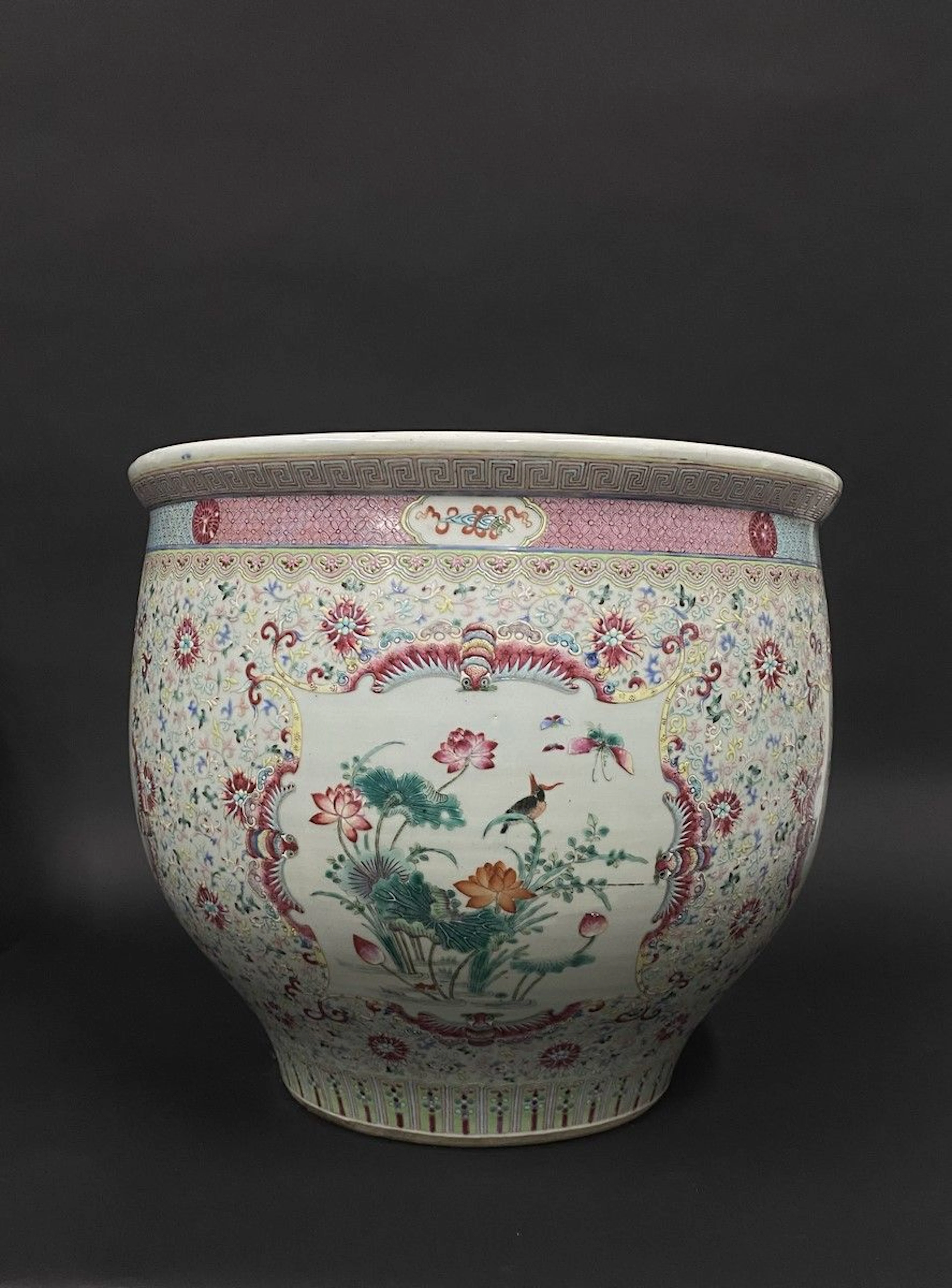 CHINE - Vers 1900 Aquarium en porcelaine... - Lot 135 - Rossini